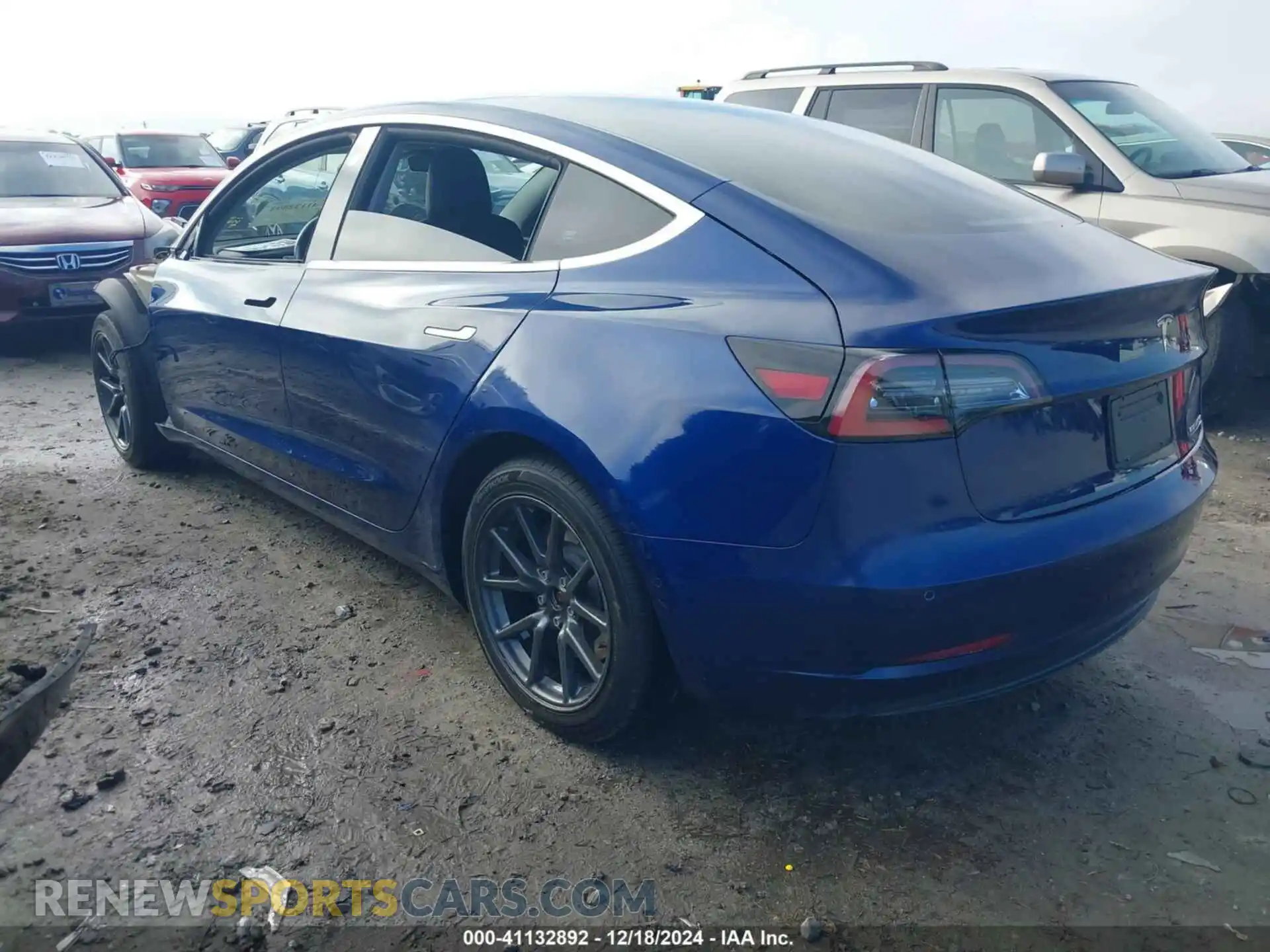 3 Photograph of a damaged car 5YJ3E1EA2KF411846 TESLA MODEL 3 2019