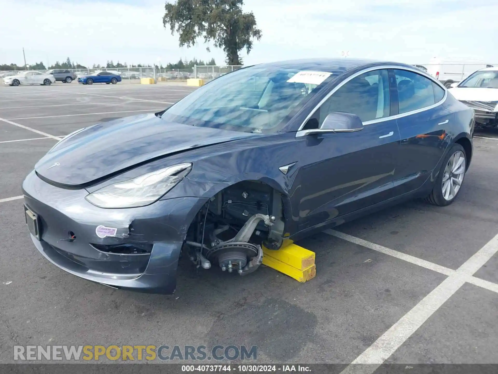 2 Photograph of a damaged car 5YJ3E1EA2KF475918 TESLA MODEL 3 2019