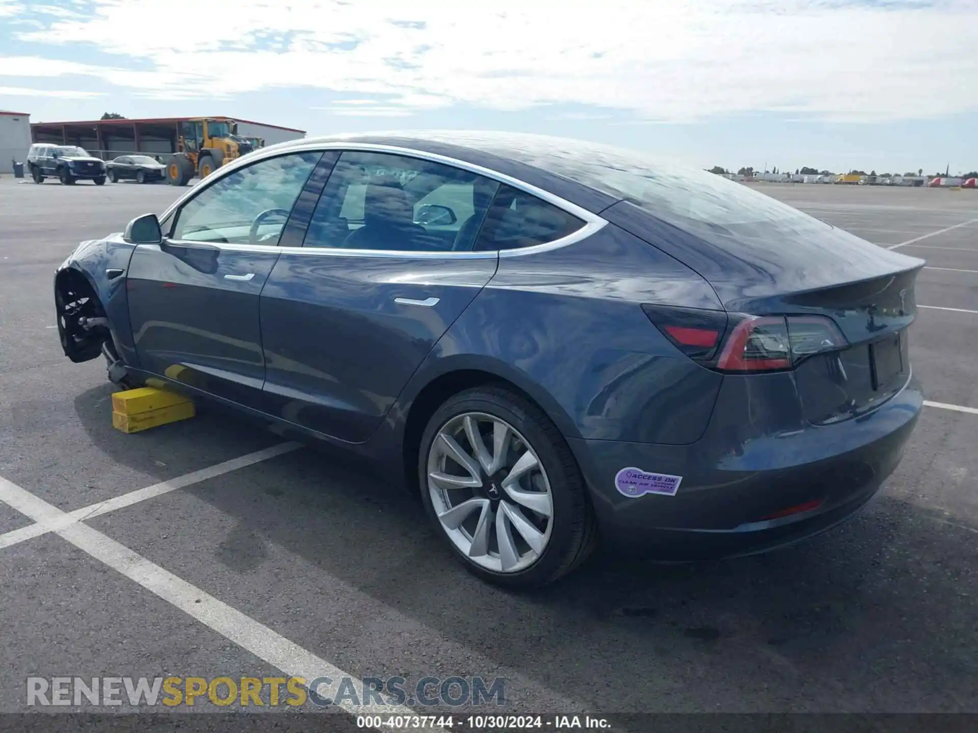 3 Photograph of a damaged car 5YJ3E1EA2KF475918 TESLA MODEL 3 2019