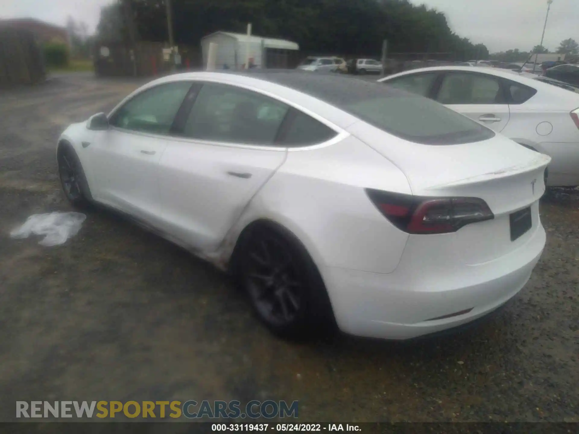 3 Photograph of a damaged car 5YJ3E1EA2KF483727 TESLA MODEL 3 2019