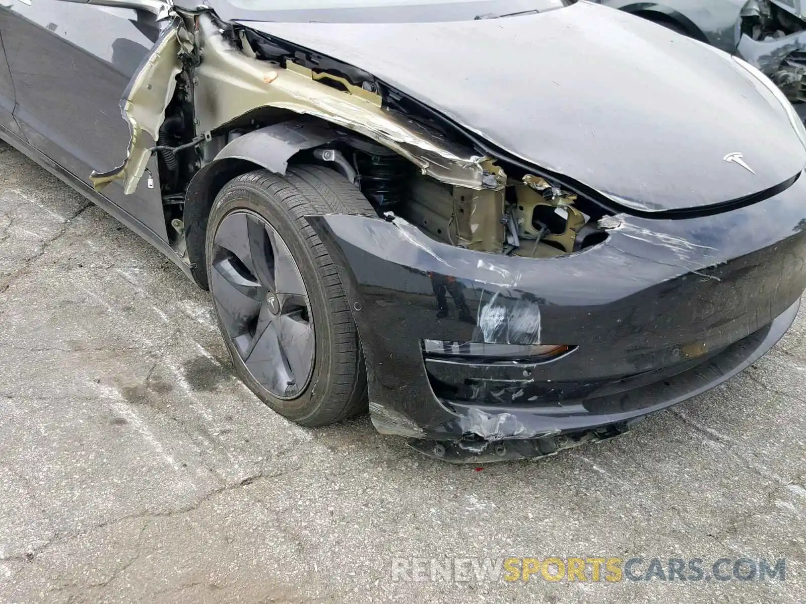 9 Photograph of a damaged car 5YJ3E1EA3KF305714 TESLA MODEL 3 2019