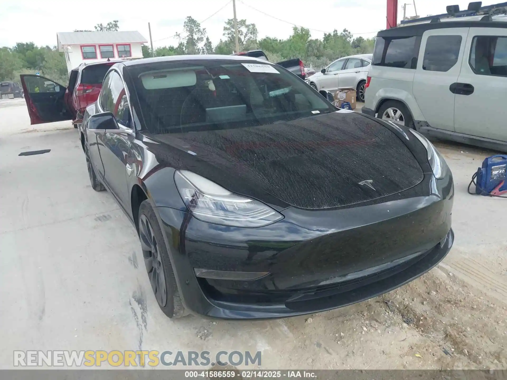 1 Photograph of a damaged car 5YJ3E1EA3KF324053 TESLA MODEL 3 2019