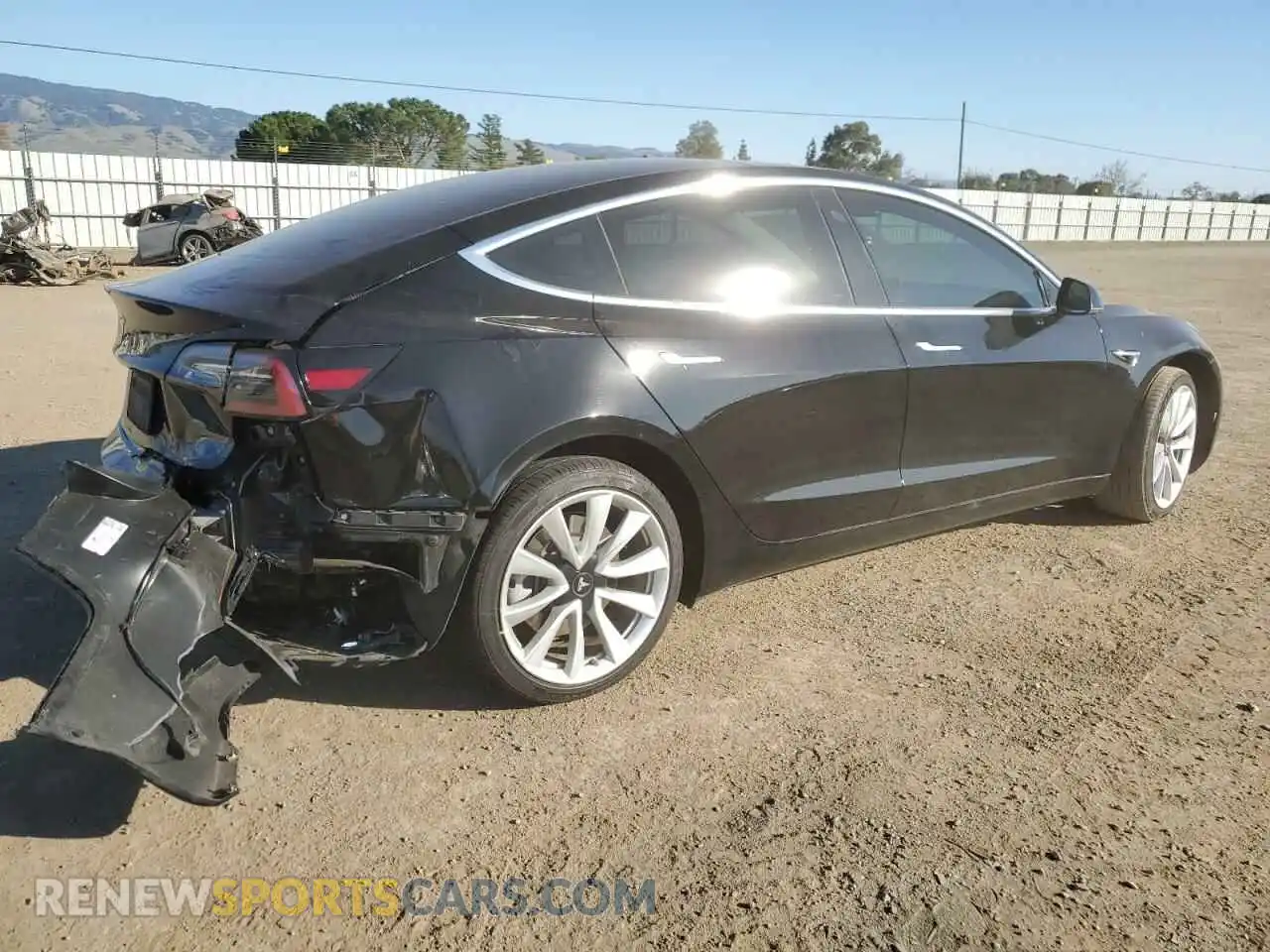 3 Photograph of a damaged car 5YJ3E1EA3KF346098 TESLA MODEL 3 2019