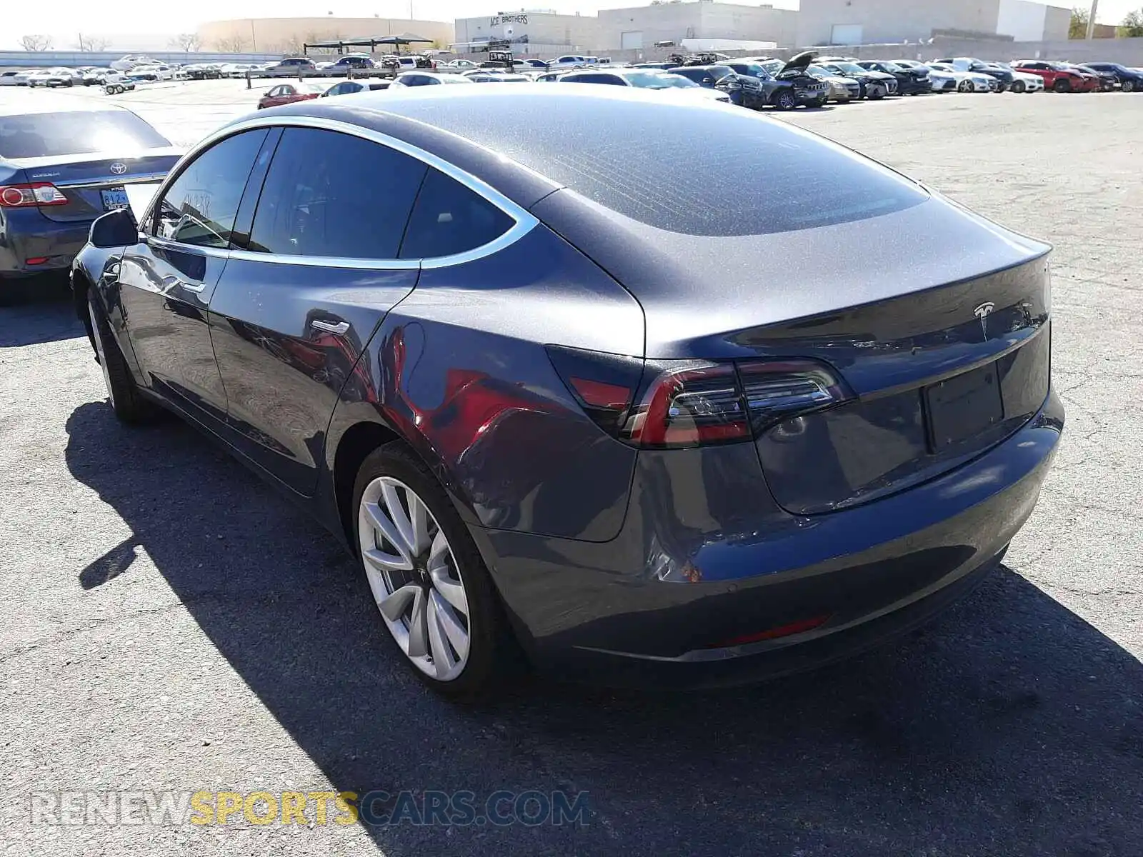 3 Photograph of a damaged car 5YJ3E1EA3KF428302 TESLA MODEL 3 2019