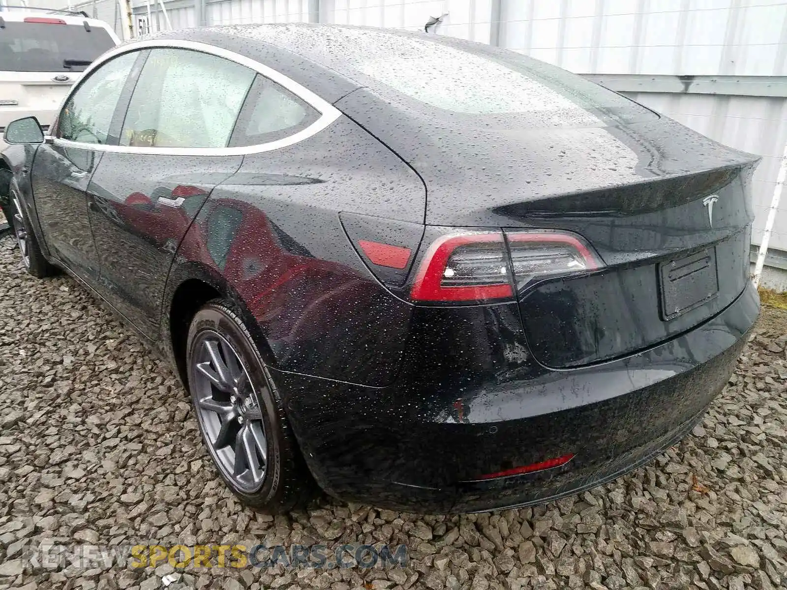 3 Photograph of a damaged car 5YJ3E1EA4KF329357 TESLA MODEL 3 2019