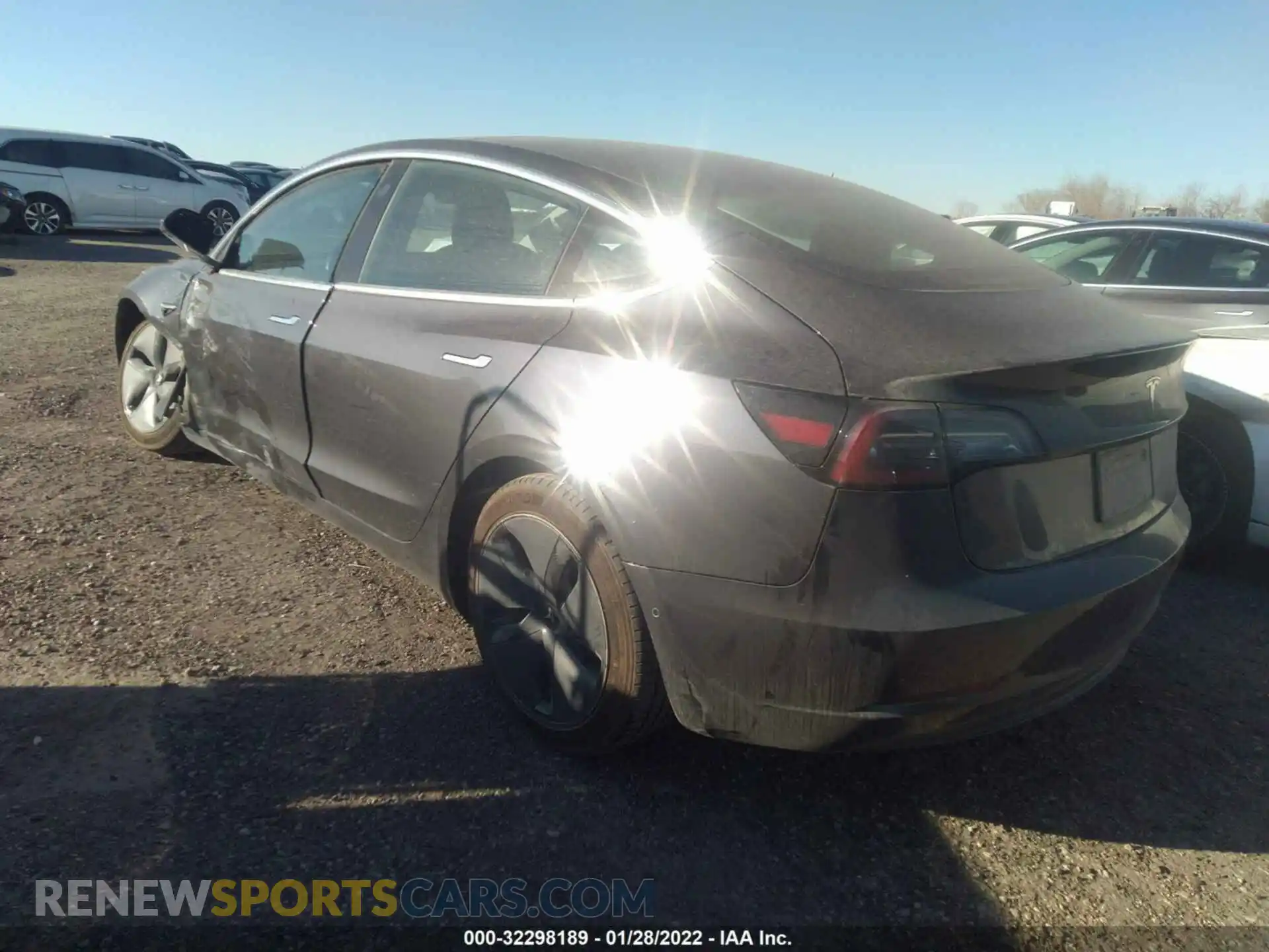 3 Photograph of a damaged car 5YJ3E1EA4KF411203 TESLA MODEL 3 2019