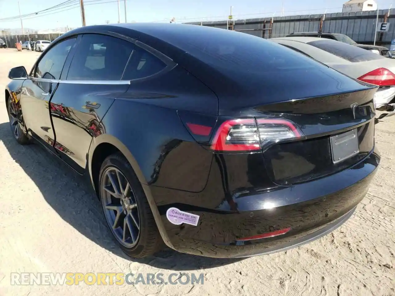 3 Photograph of a damaged car 5YJ3E1EA5KF410190 TESLA MODEL 3 2019