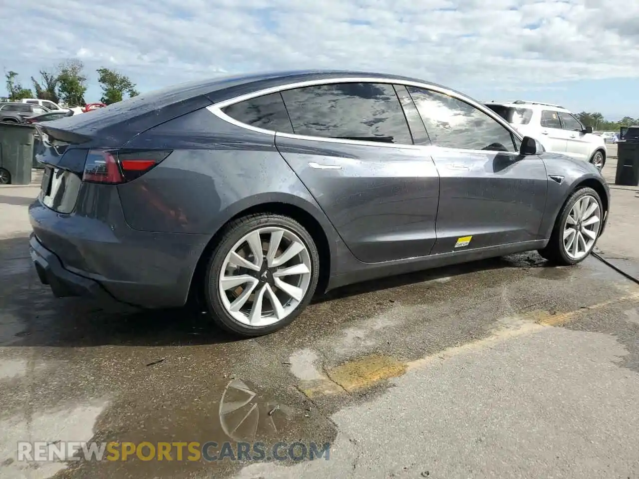3 Photograph of a damaged car 5YJ3E1EA5KF417611 TESLA MODEL 3 2019