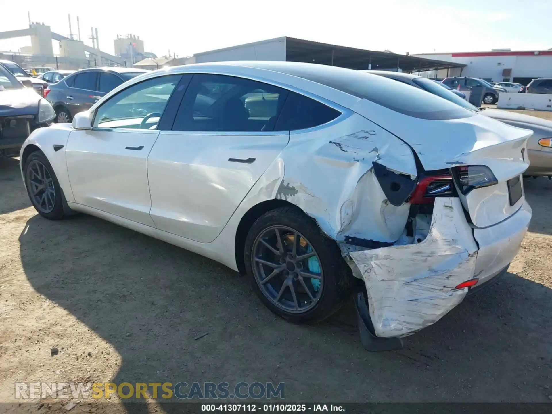 3 Photograph of a damaged car 5YJ3E1EA6KF331563 TESLA MODEL 3 2019