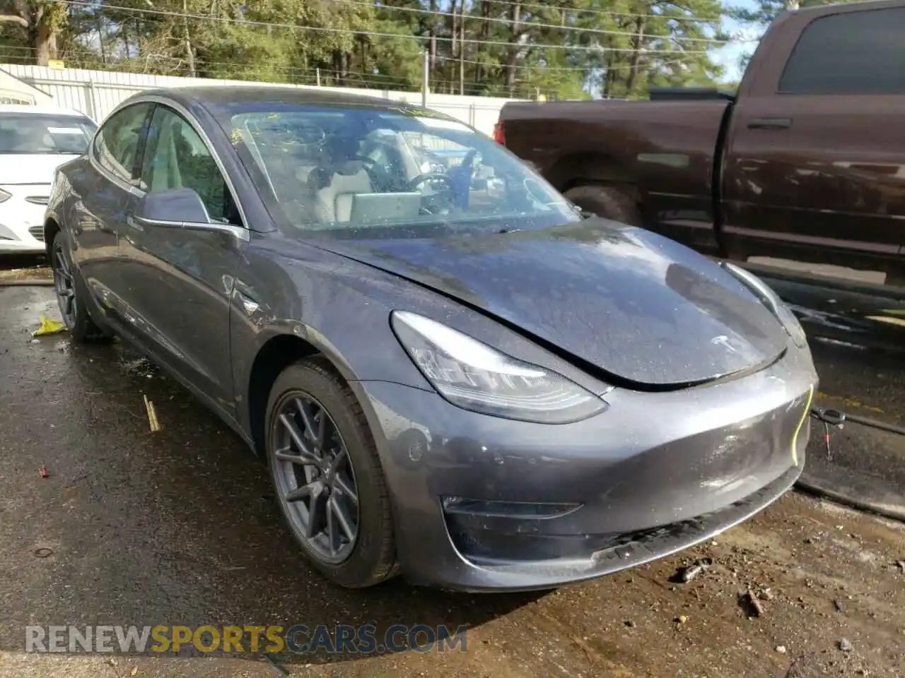 1 Photograph of a damaged car 5YJ3E1EA6KF400137 TESLA MODEL 3 2019