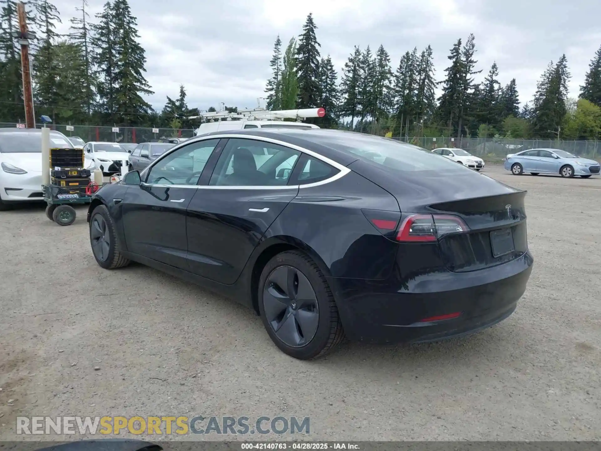 3 Photograph of a damaged car 5YJ3E1EA6KF415656 TESLA MODEL 3 2019