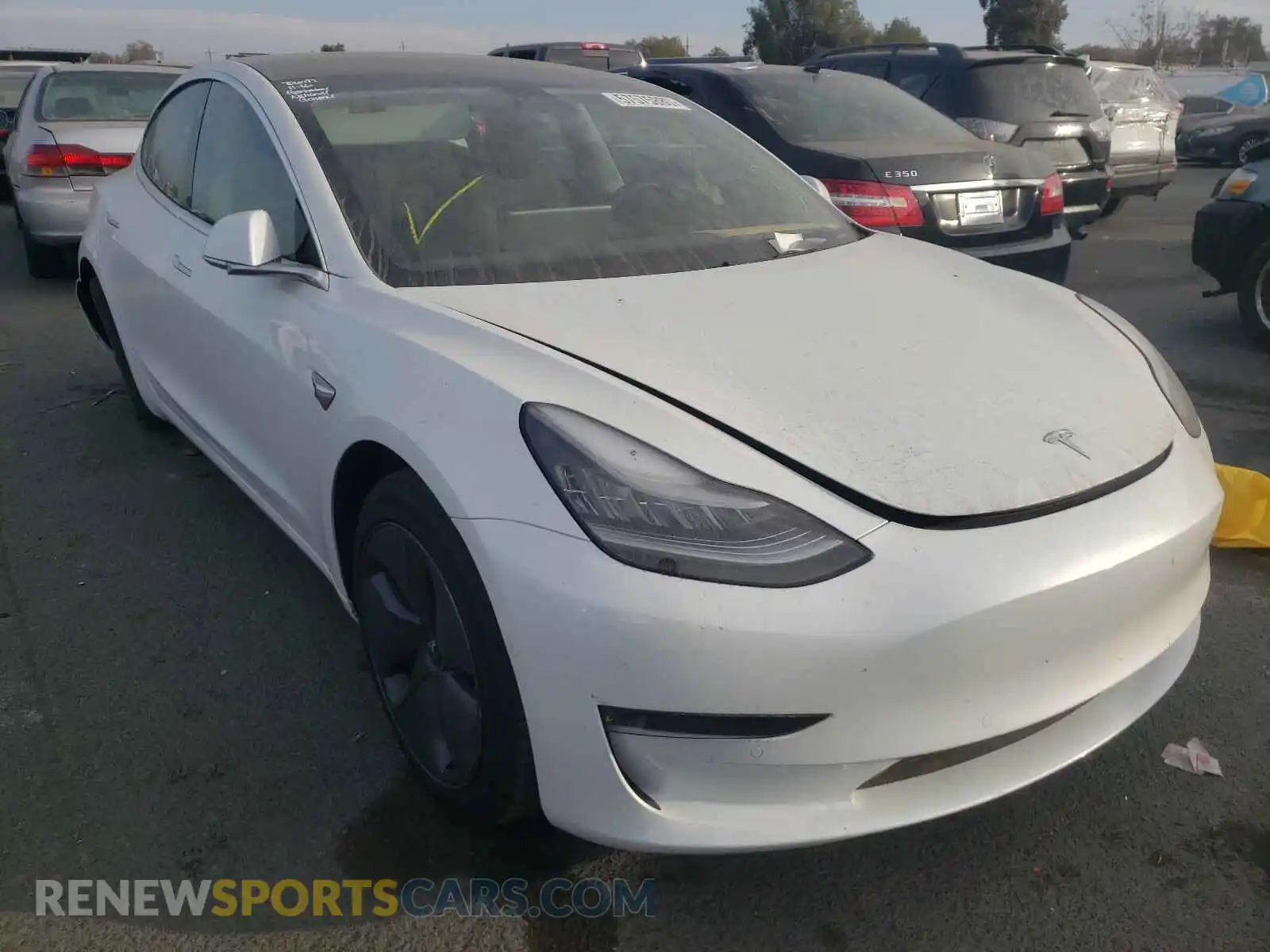 1 Photograph of a damaged car 5YJ3E1EA6KF483701 TESLA MODEL 3 2019