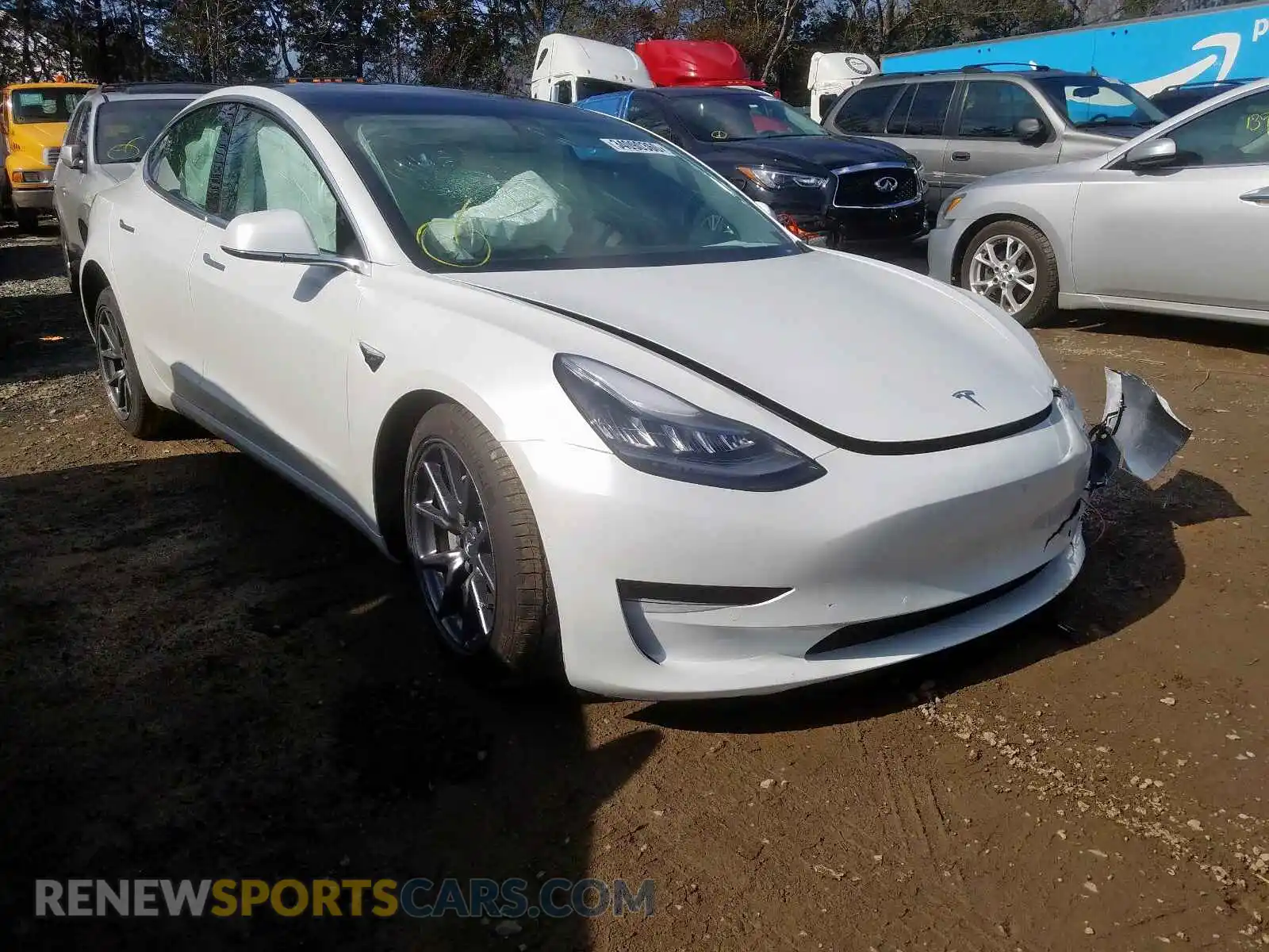 1 Photograph of a damaged car 5YJ3E1EA6KF486288 TESLA MODEL 3 2019