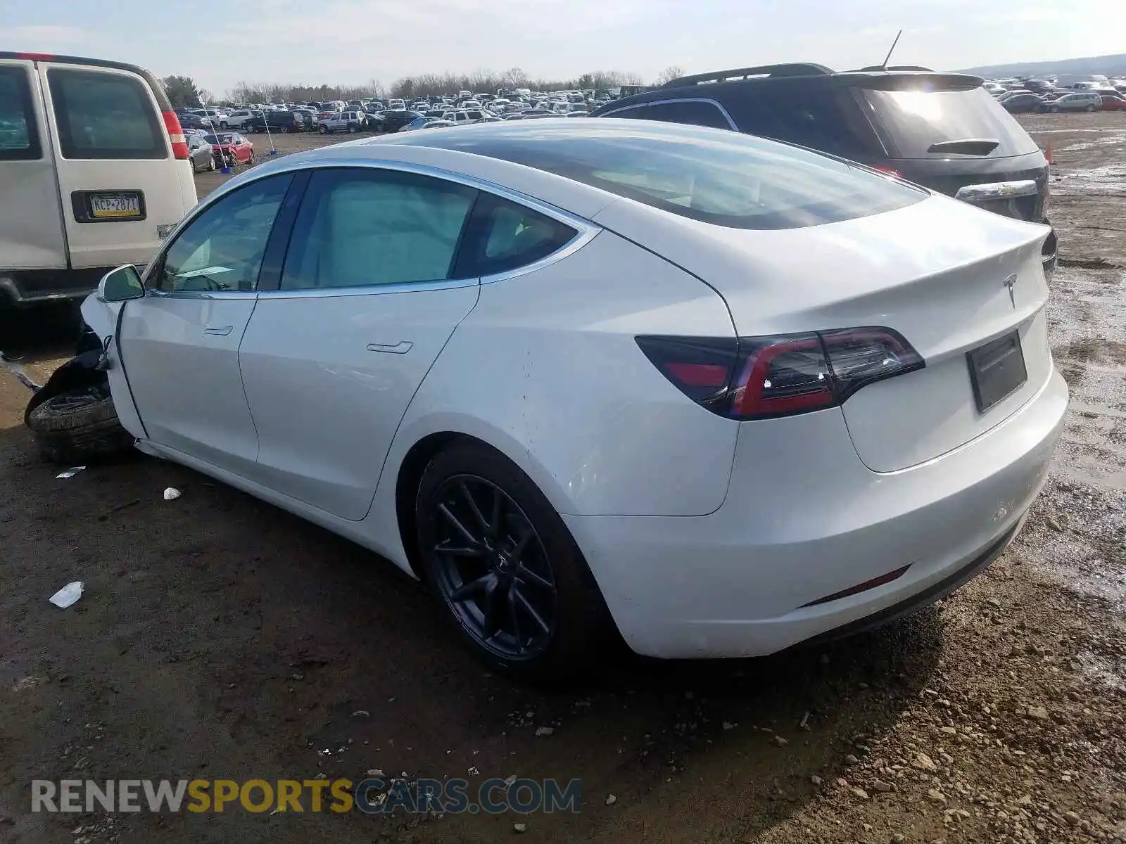 3 Photograph of a damaged car 5YJ3E1EA6KF486288 TESLA MODEL 3 2019