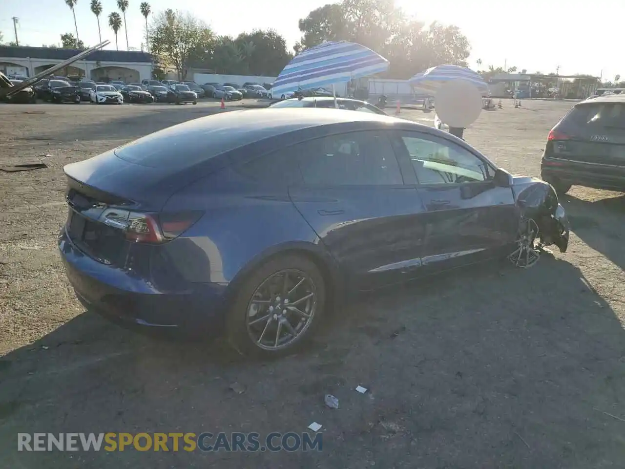 3 Photograph of a damaged car 5YJ3E1EA7KF313850 TESLA MODEL 3 2019