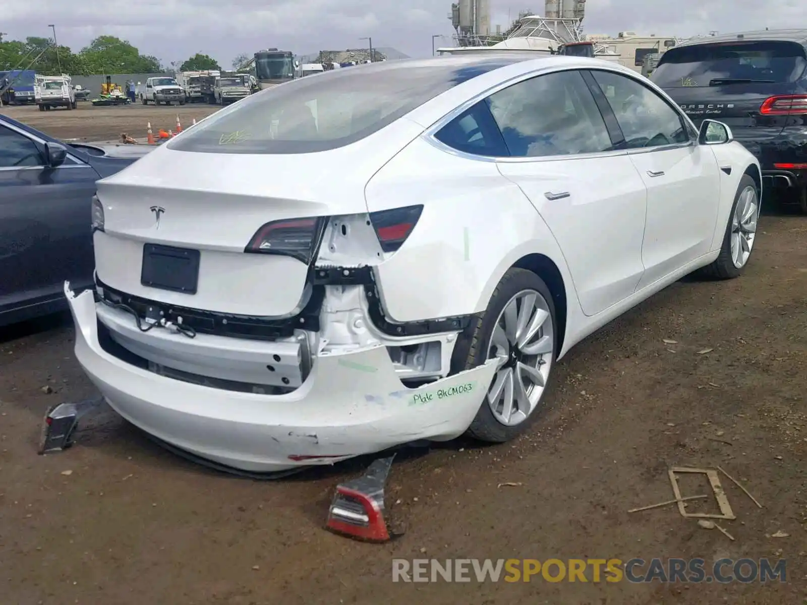 4 Photograph of a damaged car 5YJ3E1EA7KF326999 TESLA MODEL 3 2019