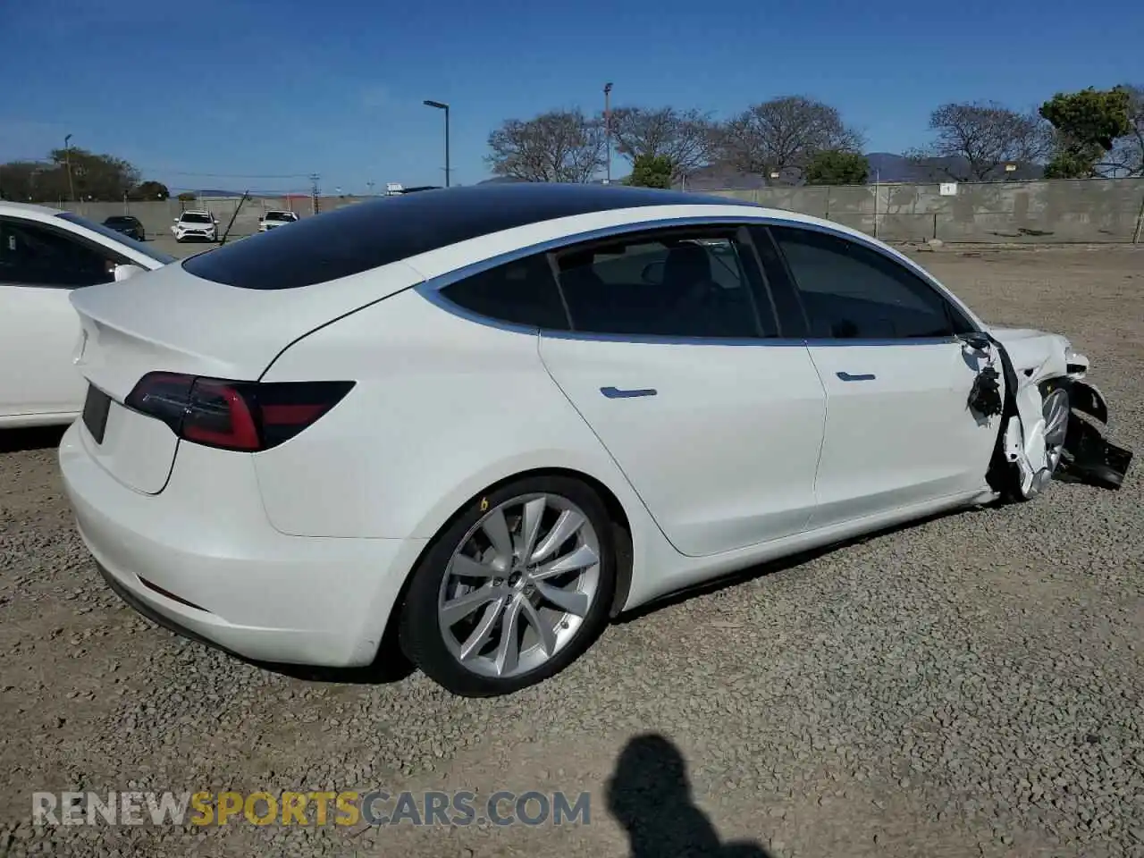 3 Photograph of a damaged car 5YJ3E1EA8KF417568 TESLA MODEL 3 2019
