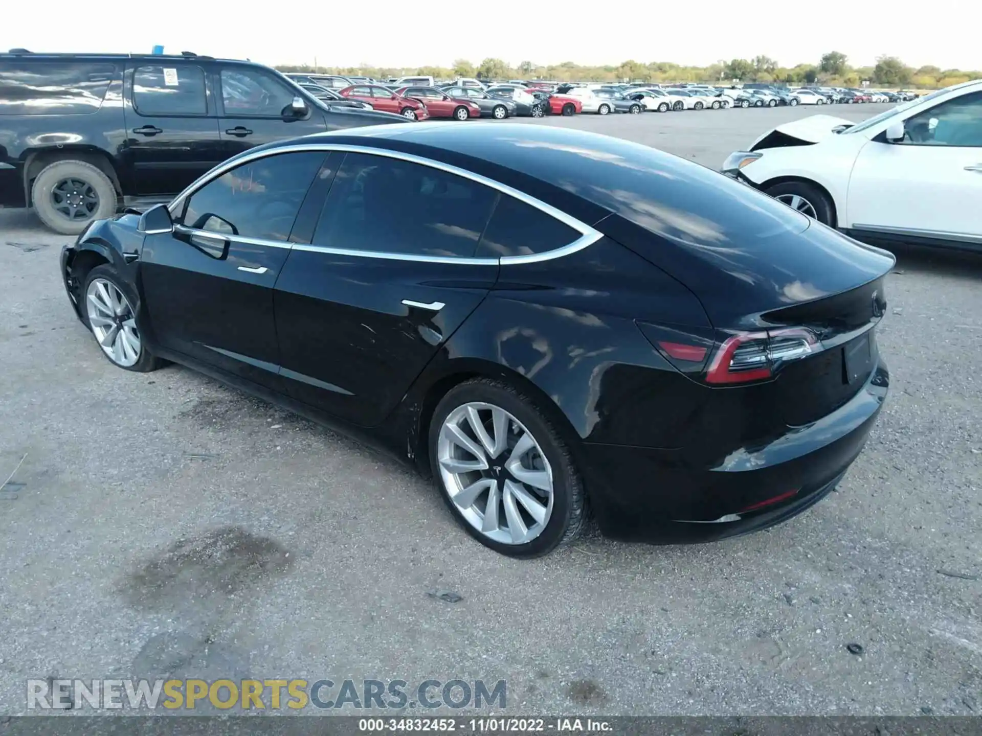 3 fotografías del automóvil dañado 5YJ3E1EA9KF300324 TESLA MODEL 3 2019