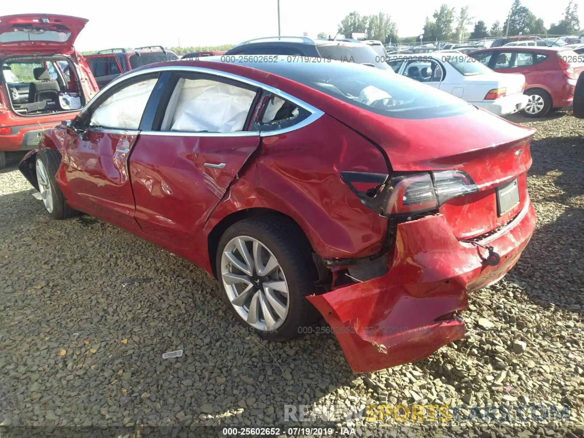 3 Photograph of a damaged car 5YJ3E1EA9KF301117 TESLA MODEL 3 2019