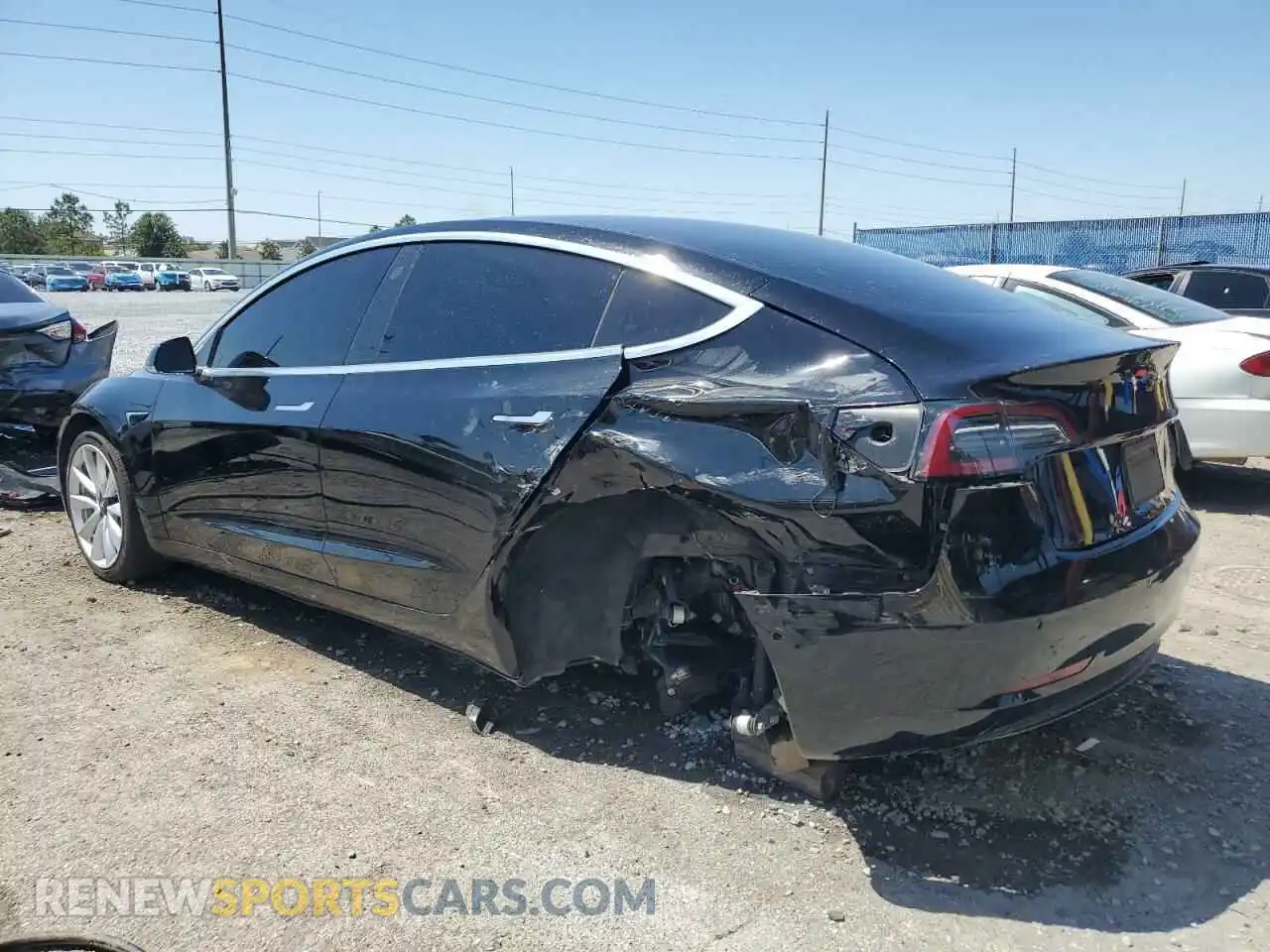 2 fotografías del automóvil dañado 5YJ3E1EA9KF314143 TESLA MODEL 3 2019
