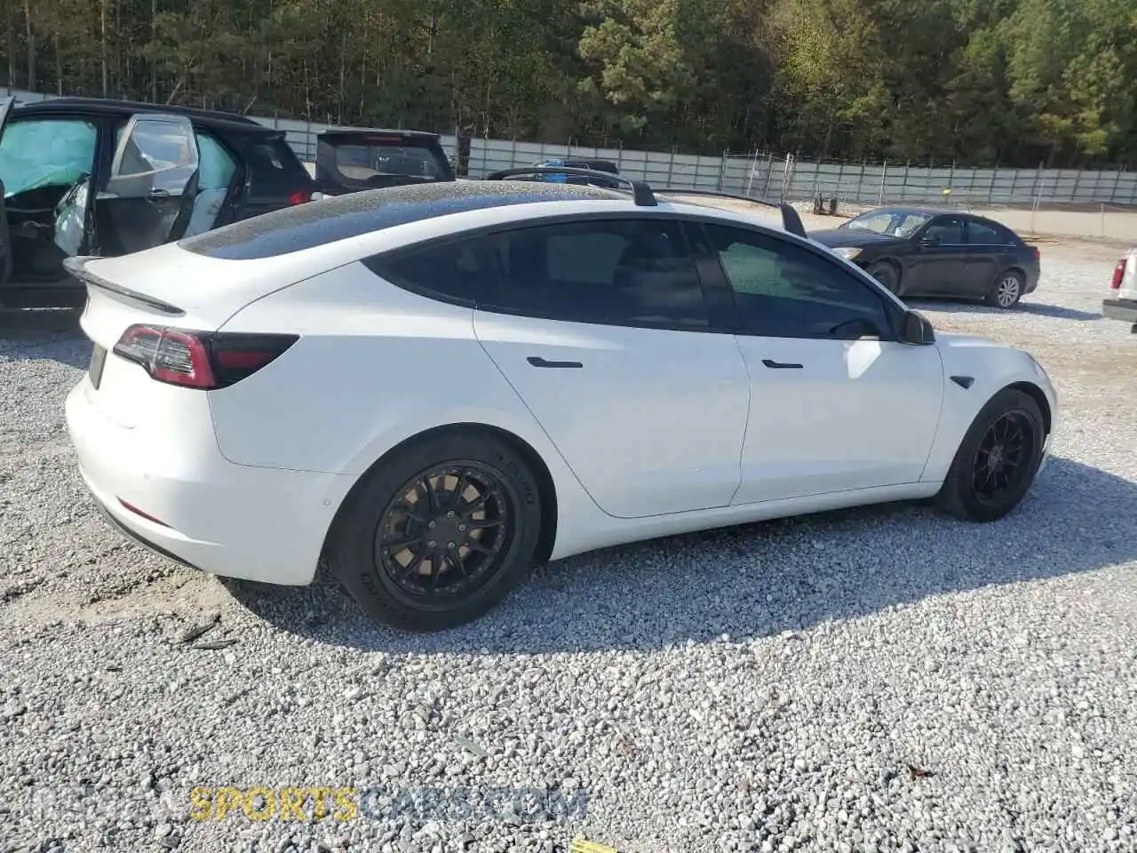 3 Photograph of a damaged car 5YJ3E1EA9KF464348 TESLA MODEL 3 2019