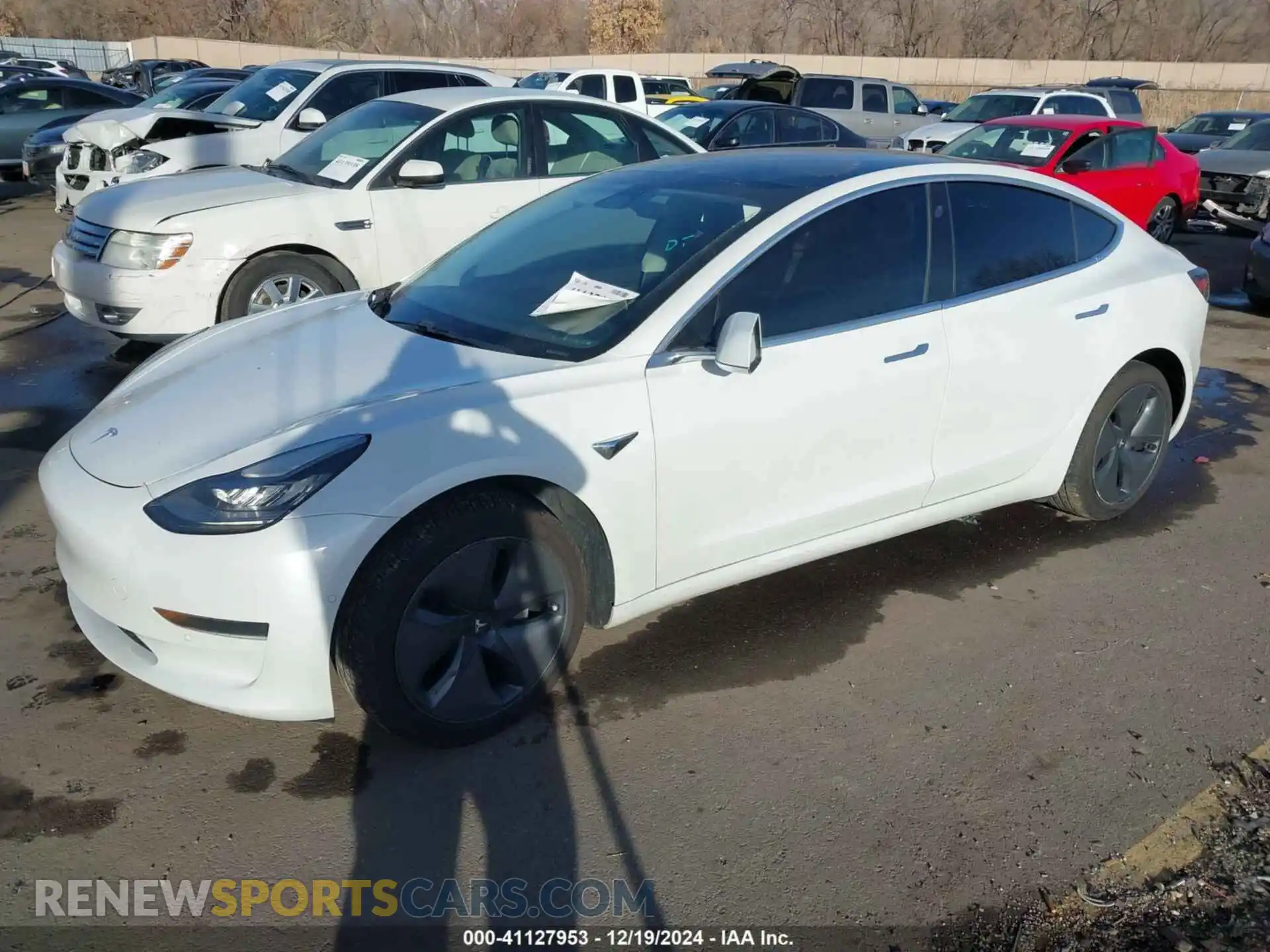 2 Photograph of a damaged car 5YJ3E1EA9KF483711 TESLA MODEL 3 2019