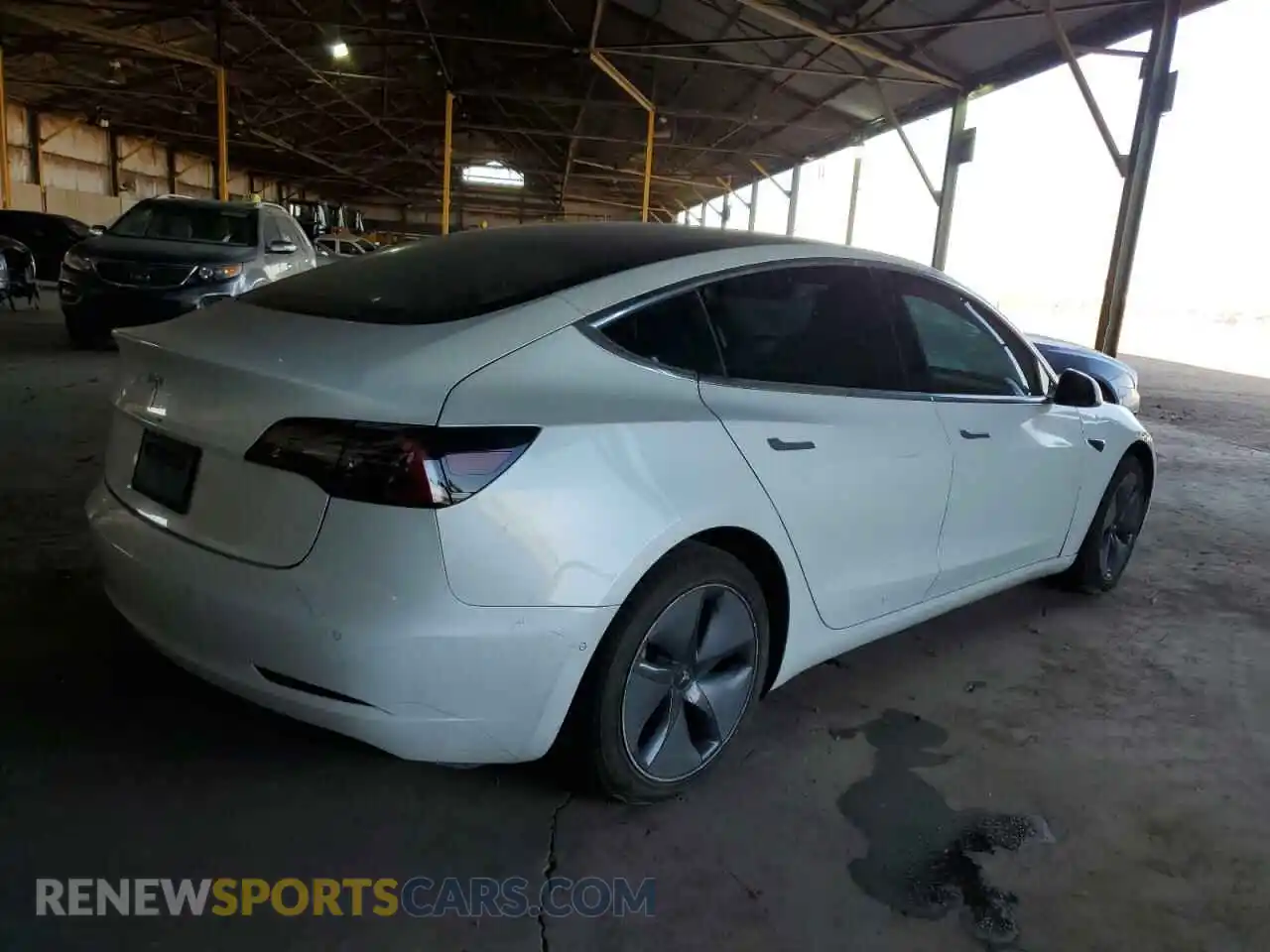 3 Photograph of a damaged car 5YJ3E1EA9KF485104 TESLA MODEL 3 2019