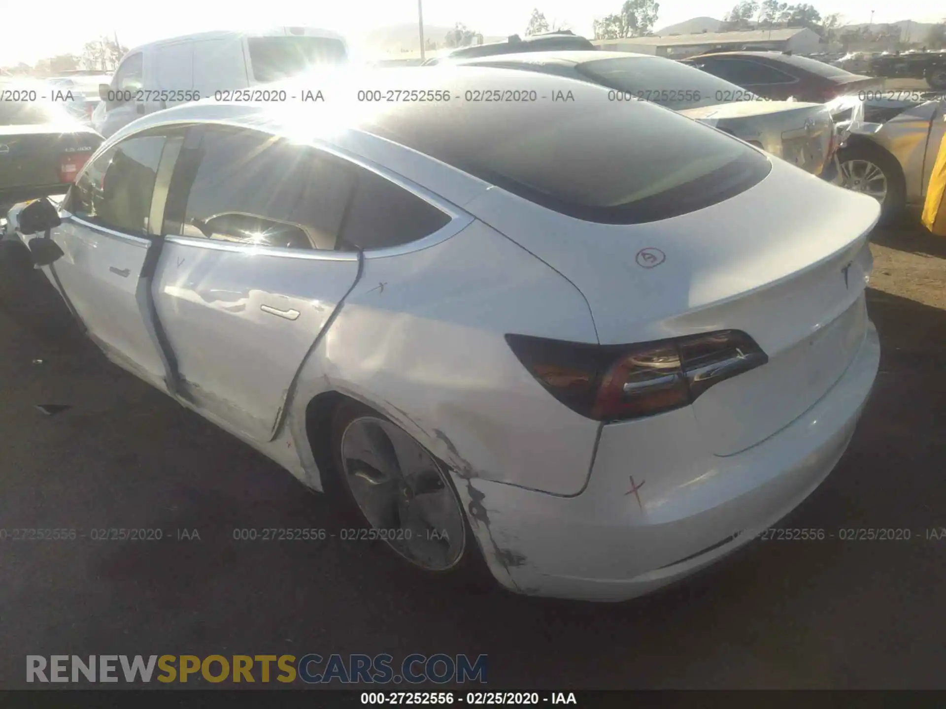 3 Photograph of a damaged car 5YJ3E1EA9KF485975 TESLA MODEL 3 2019