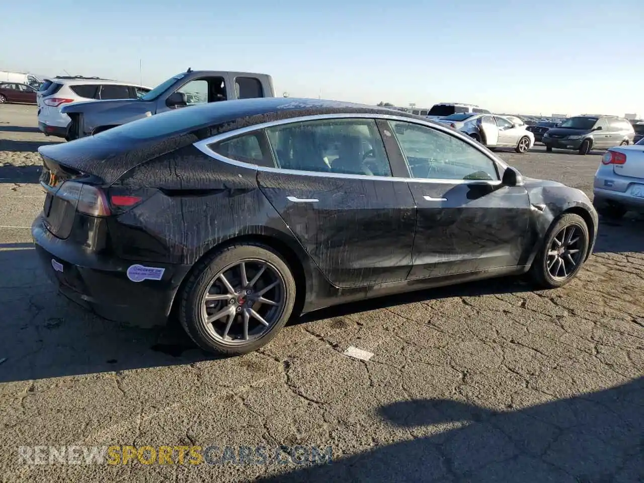 3 Photograph of a damaged car 5YJ3E1EAXKF297093 TESLA MODEL 3 2019