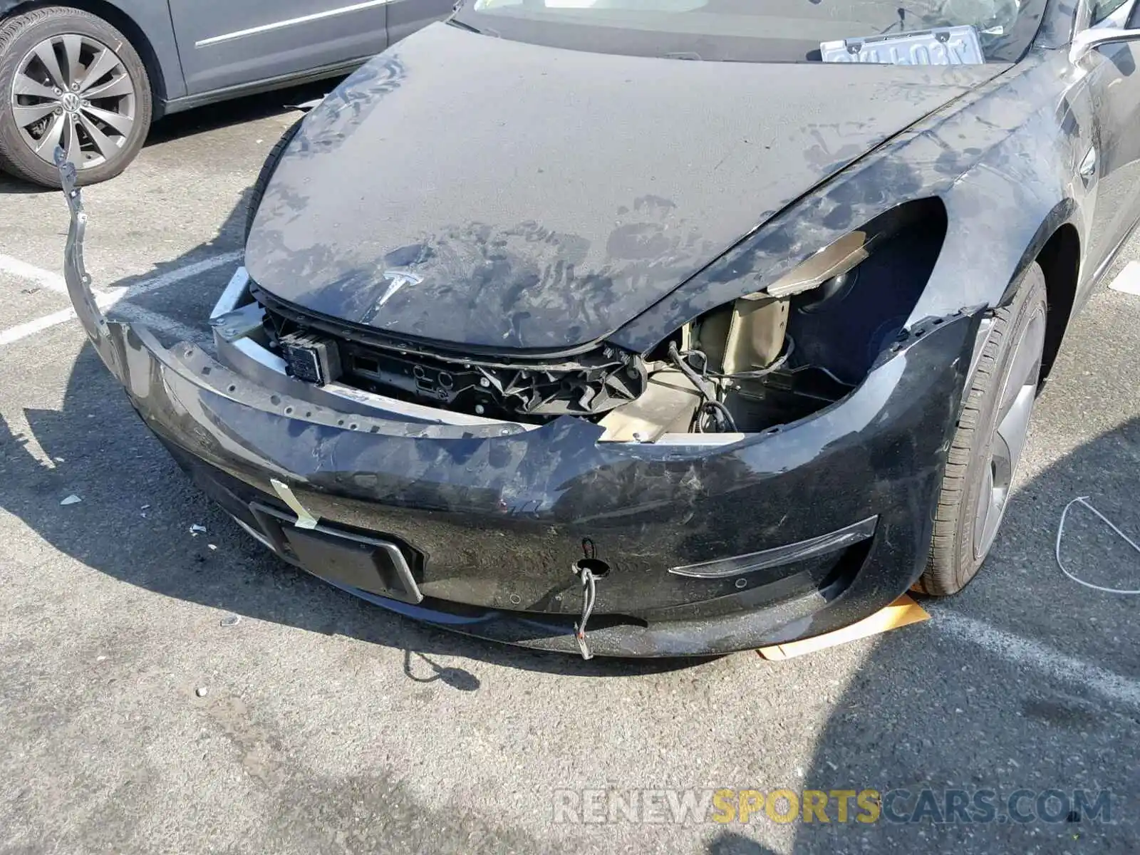 9 Photograph of a damaged car 5YJ3E1EAXKF305161 TESLA MODEL 3 2019