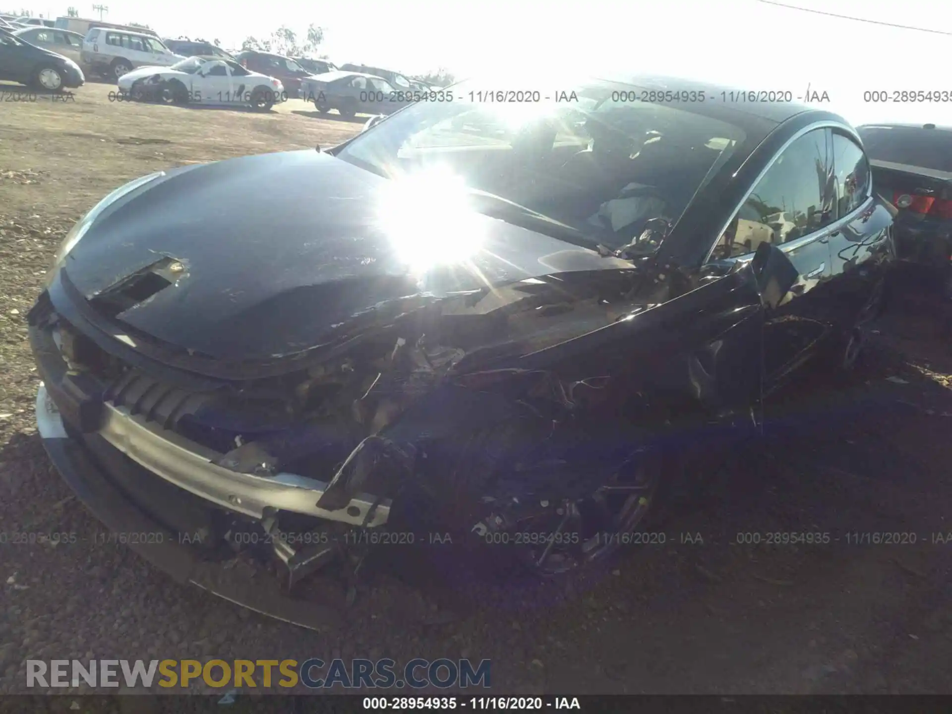 2 fotografías del automóvil dañado 5YJ3E1EAXKF324695 TESLA MODEL 3 2019