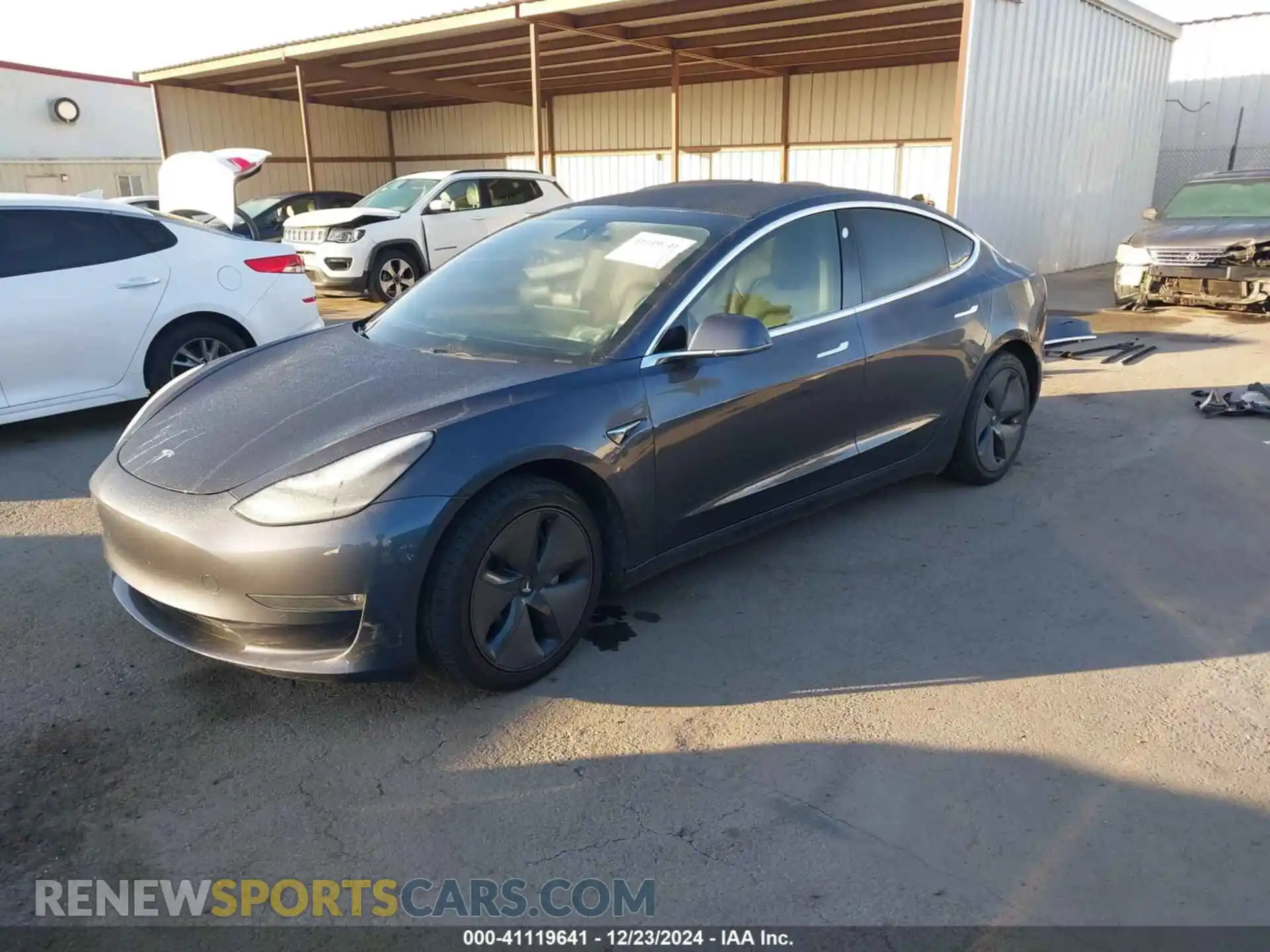 2 fotografías del automóvil dañado 5YJ3E1EAXKF416308 TESLA MODEL 3 2019