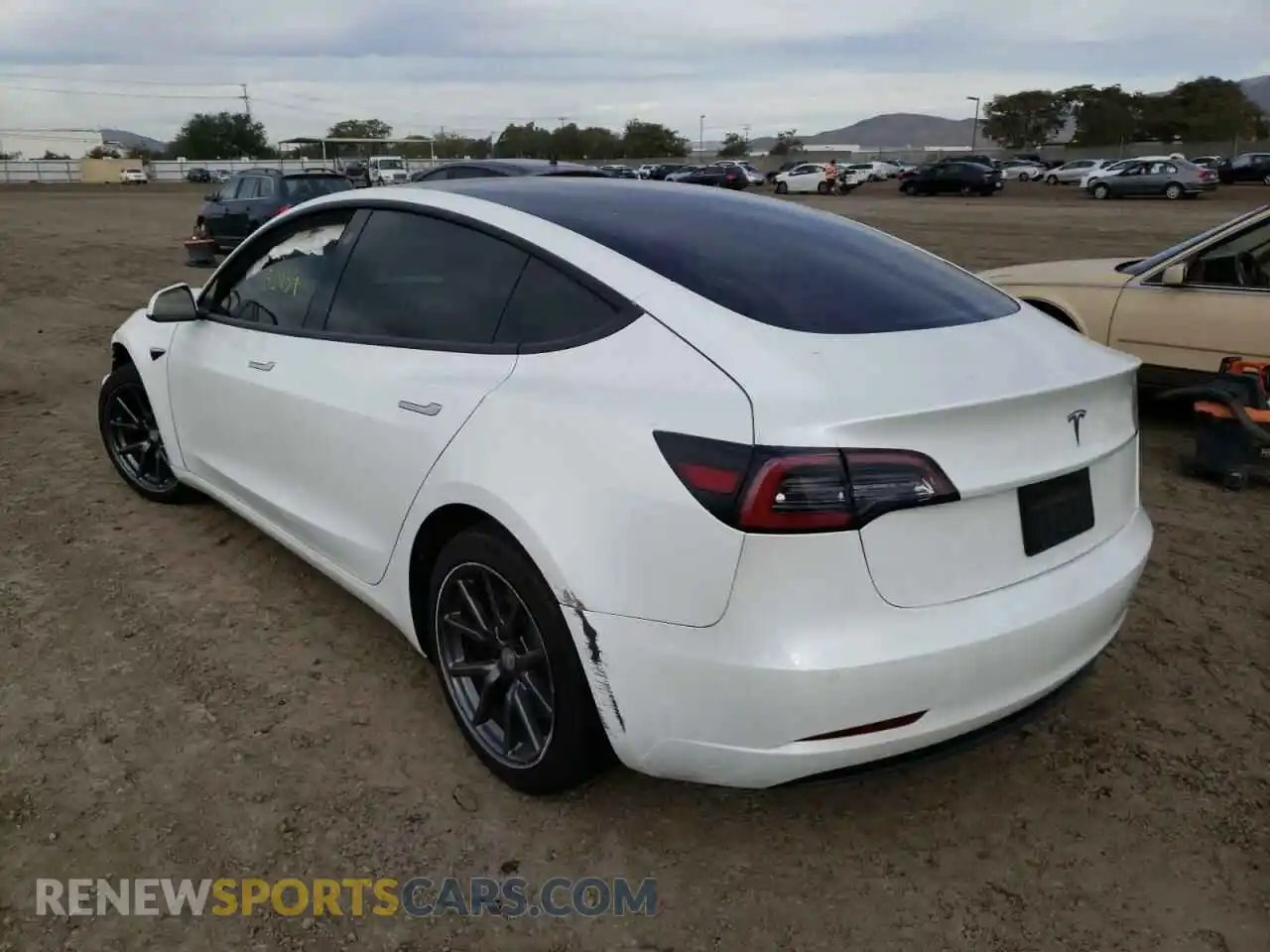 3 Photograph of a damaged car 5YJ3E1EAXKF447591 TESLA MODEL 3 2019
