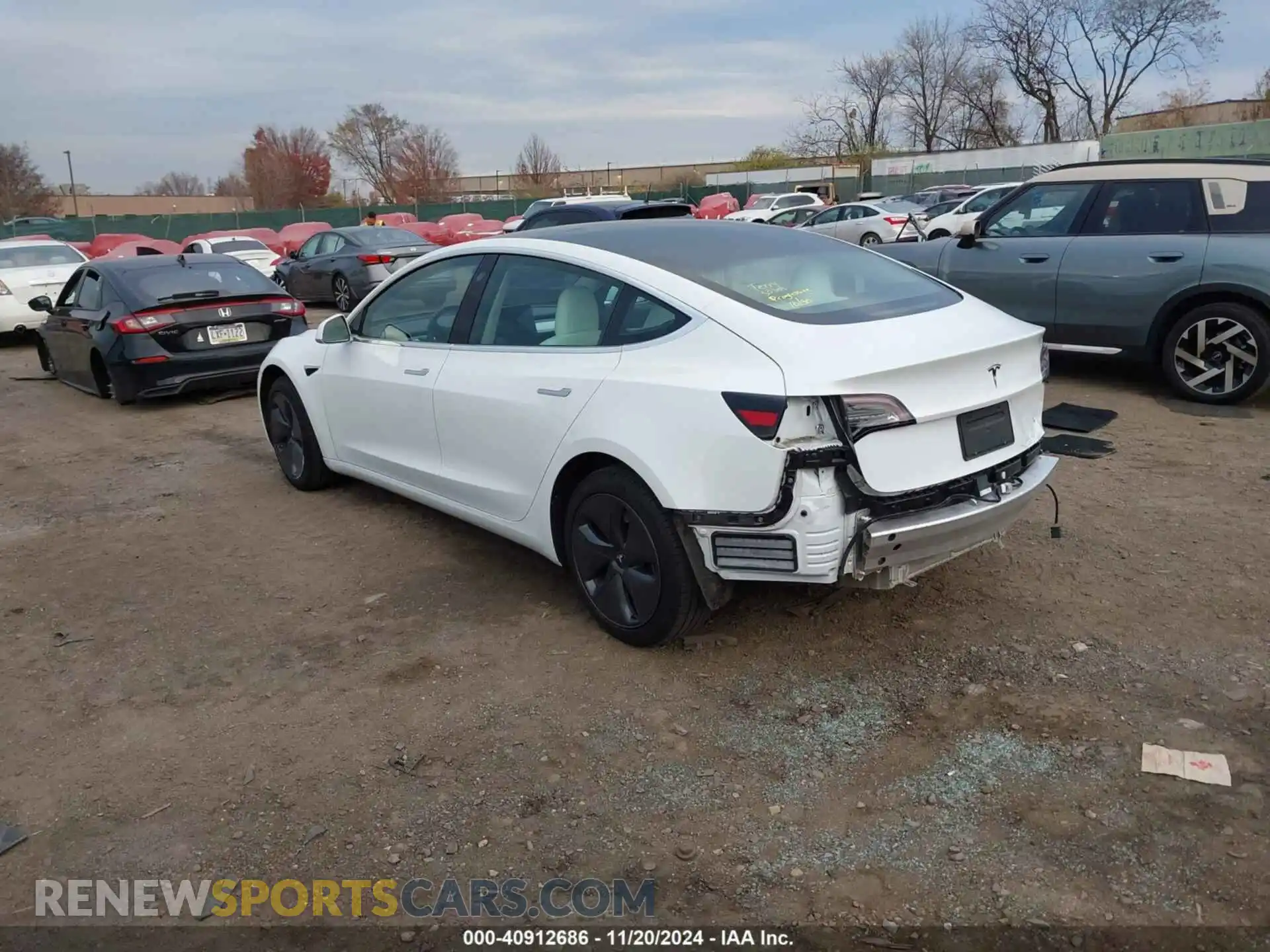 3 Photograph of a damaged car 5YJ3E1EAXKF486455 TESLA MODEL 3 2019
