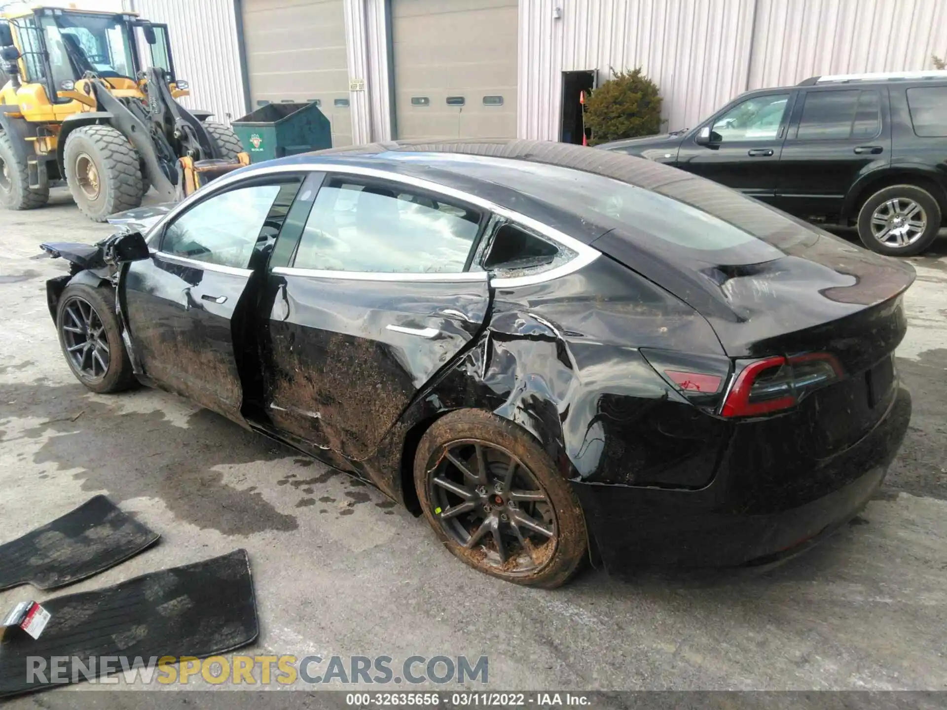 3 Photograph of a damaged car 5YJ3E1EB0KF384333 TESLA MODEL 3 2019