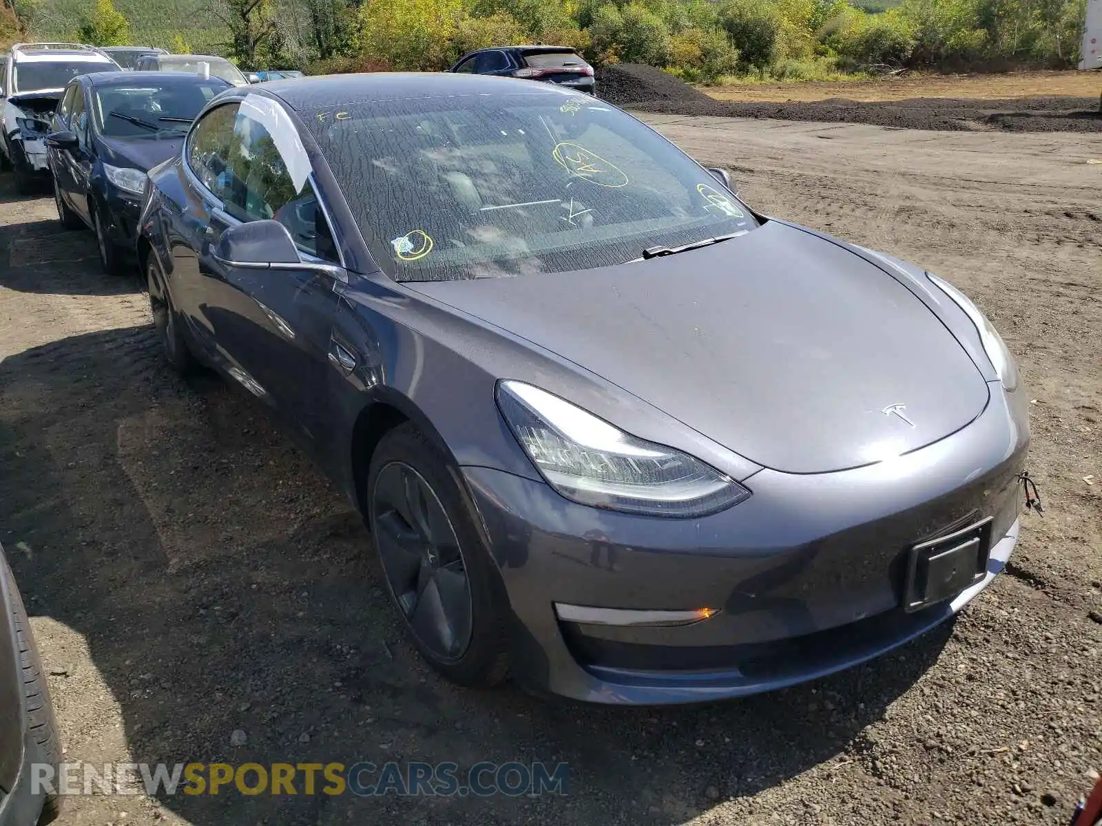 1 Photograph of a damaged car 5YJ3E1EB1KF386155 TESLA MODEL 3 2019