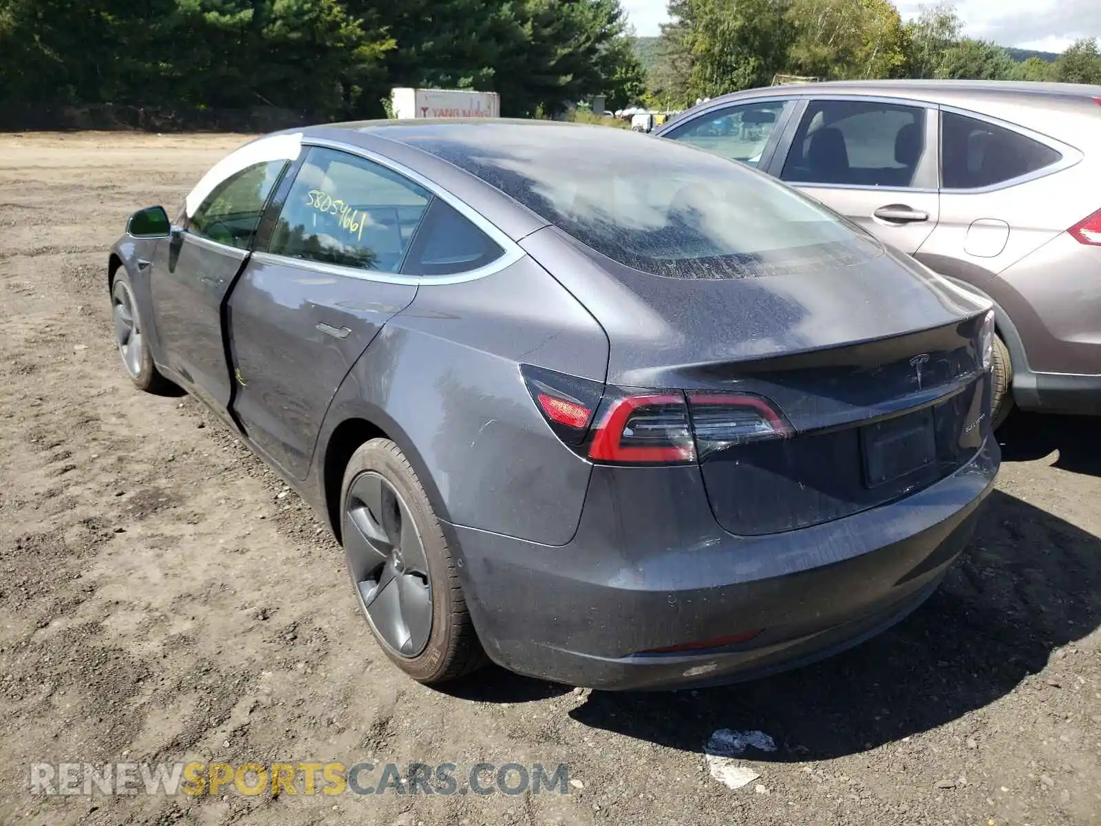 3 Photograph of a damaged car 5YJ3E1EB1KF386155 TESLA MODEL 3 2019