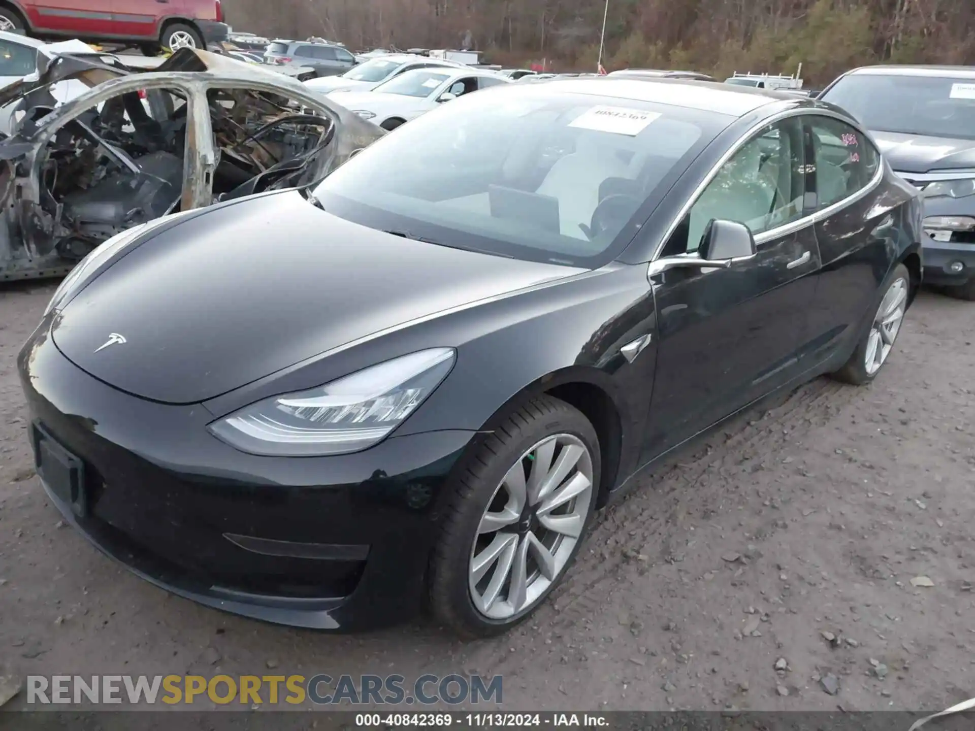 2 Photograph of a damaged car 5YJ3E1EB1KF391453 TESLA MODEL 3 2019