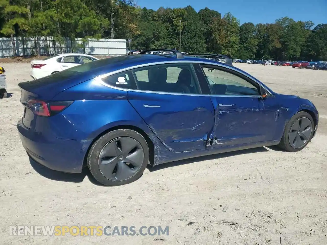 3 Photograph of a damaged car 5YJ3E1EB1KF453188 TESLA MODEL 3 2019
