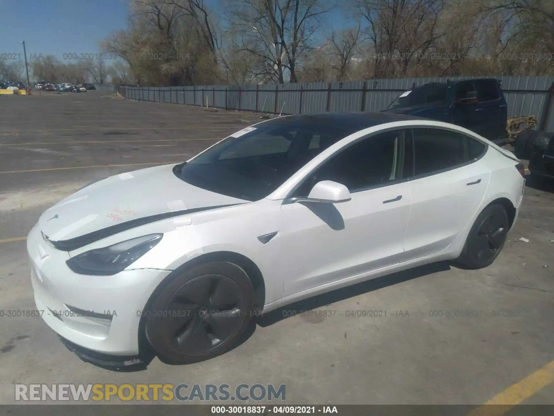 2 Фотография поврежденного автомобиля 5YJ3E1EB1KF494159 TESLA MODEL 3 2019