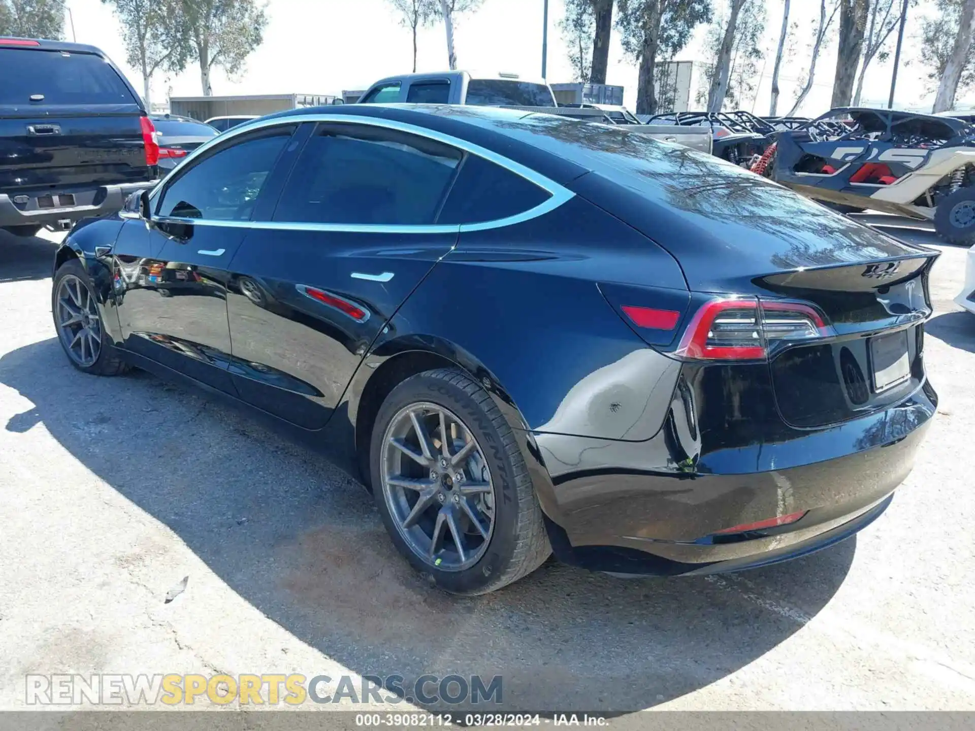 3 Photograph of a damaged car 5YJ3E1EB2KF198941 TESLA MODEL 3 2019
