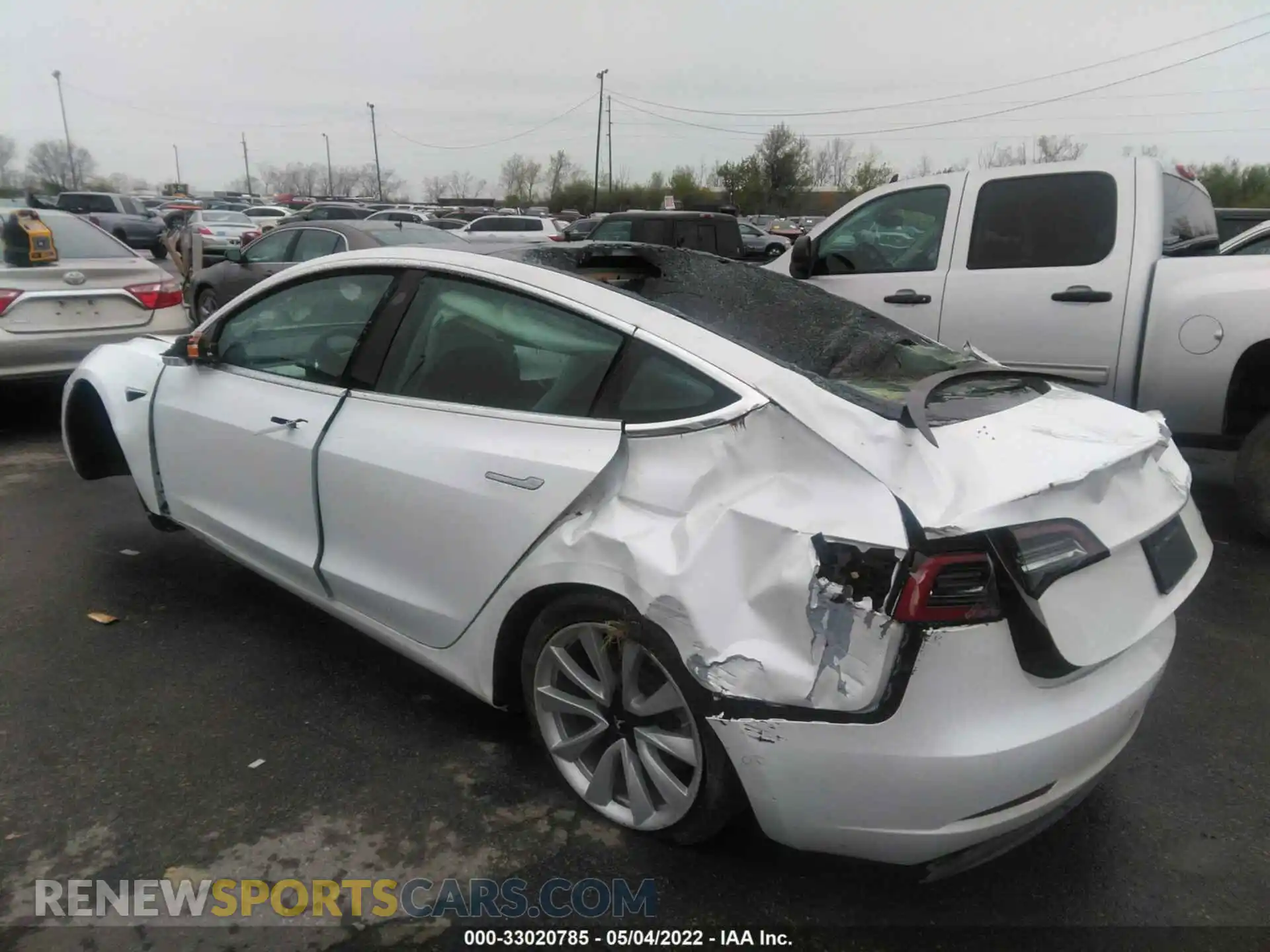 3 fotografías del automóvil dañado 5YJ3E1EB2KF392286 TESLA MODEL 3 2019