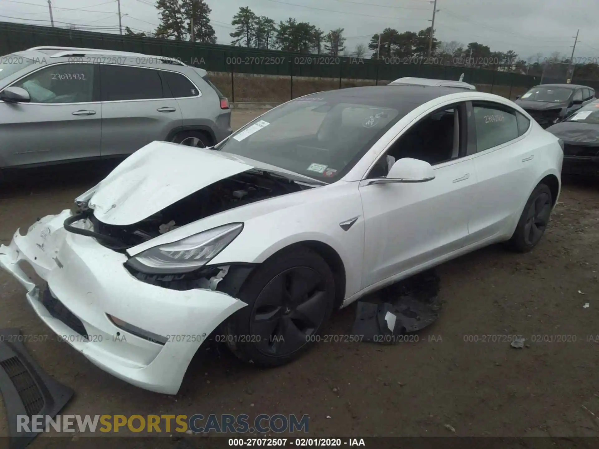 2 Photograph of a damaged car 5YJ3E1EB2KF418398 TESLA MODEL 3 2019