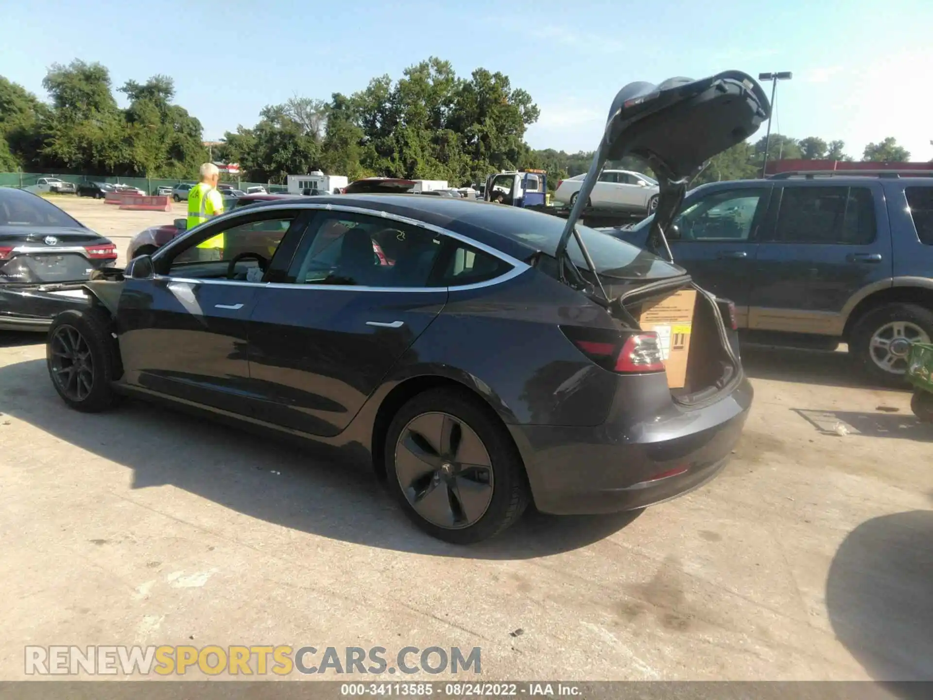 3 Photograph of a damaged car 5YJ3E1EB2KF441955 TESLA MODEL 3 2019