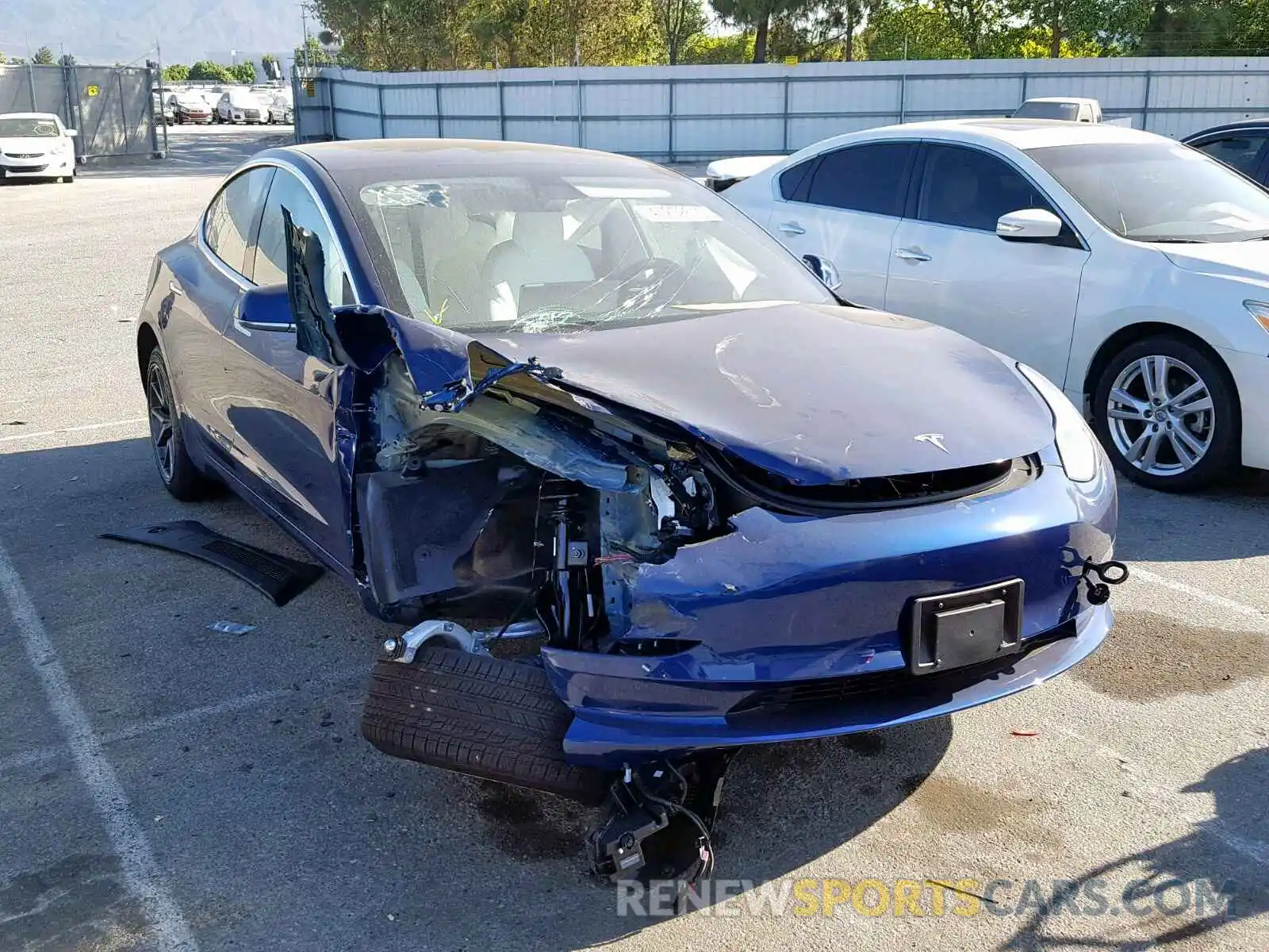 1 Photograph of a damaged car 5YJ3E1EB2KF450560 TESLA MODEL 3 2019