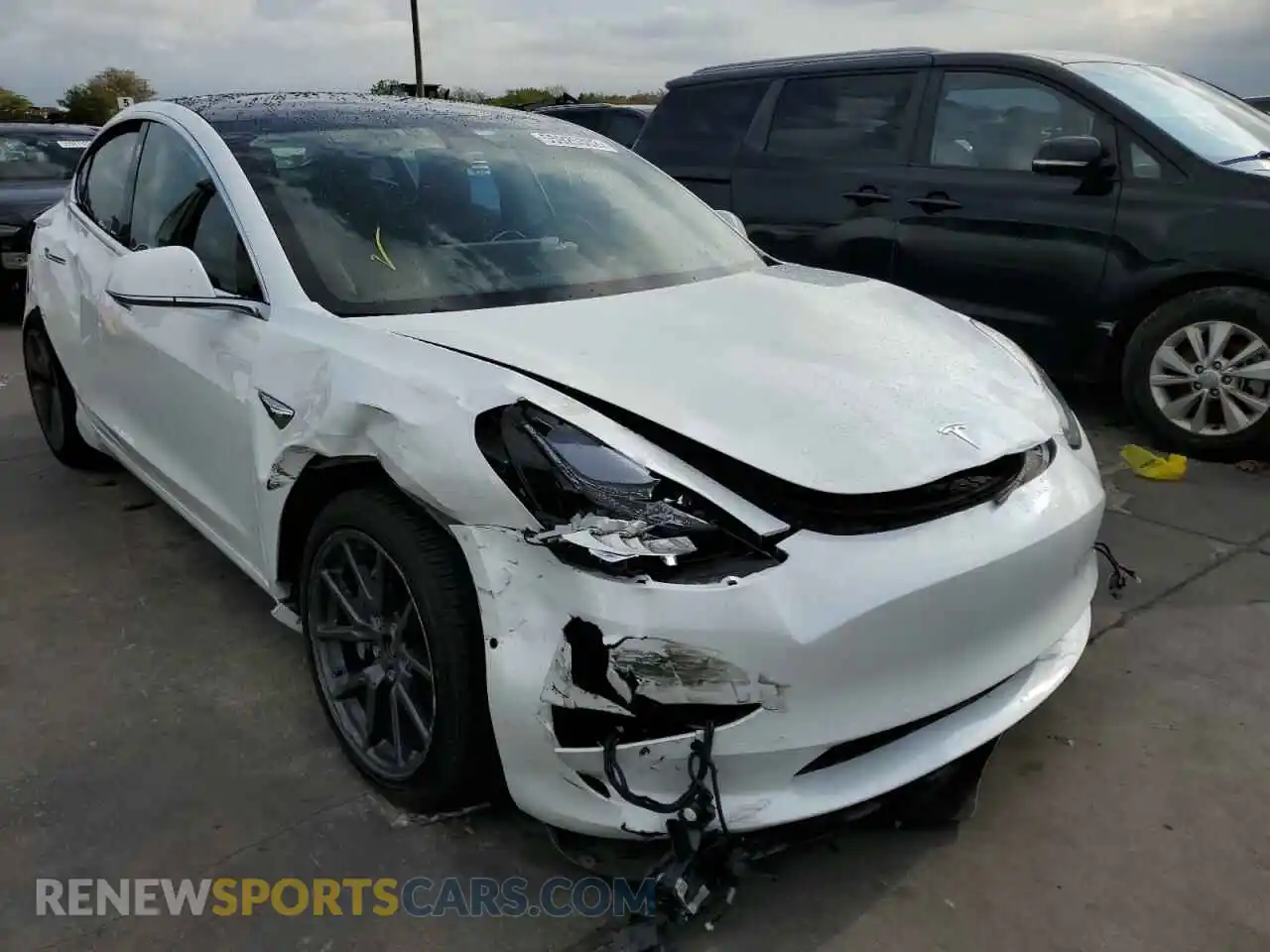 1 Фотография поврежденного автомобиля 5YJ3E1EB2KF469223 TESLA MODEL 3 2019