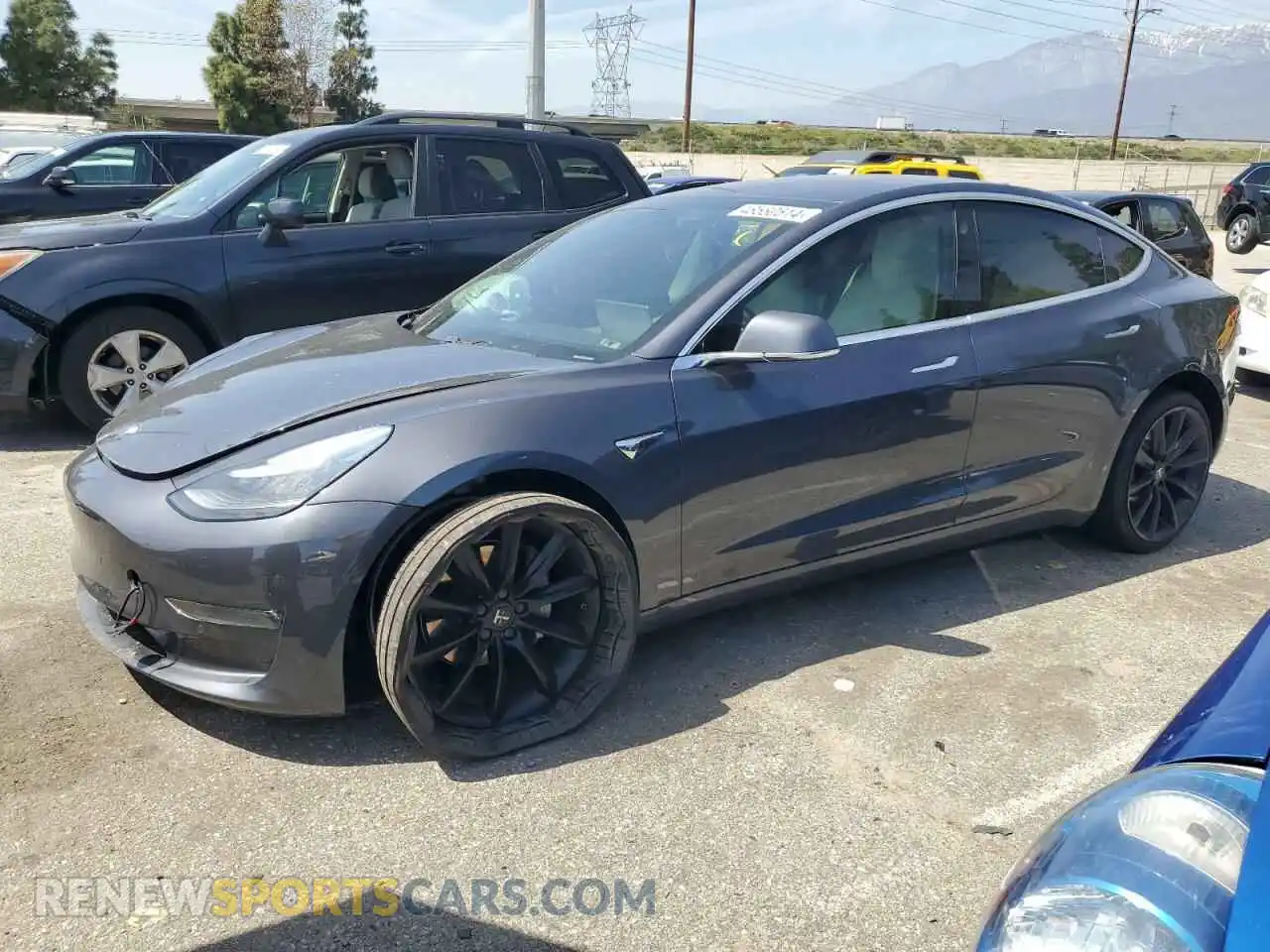 1 Photograph of a damaged car 5YJ3E1EB3KF192372 TESLA MODEL 3 2019