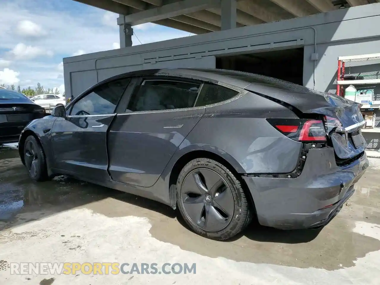 2 Photograph of a damaged car 5YJ3E1EB3KF195045 TESLA MODEL 3 2019
