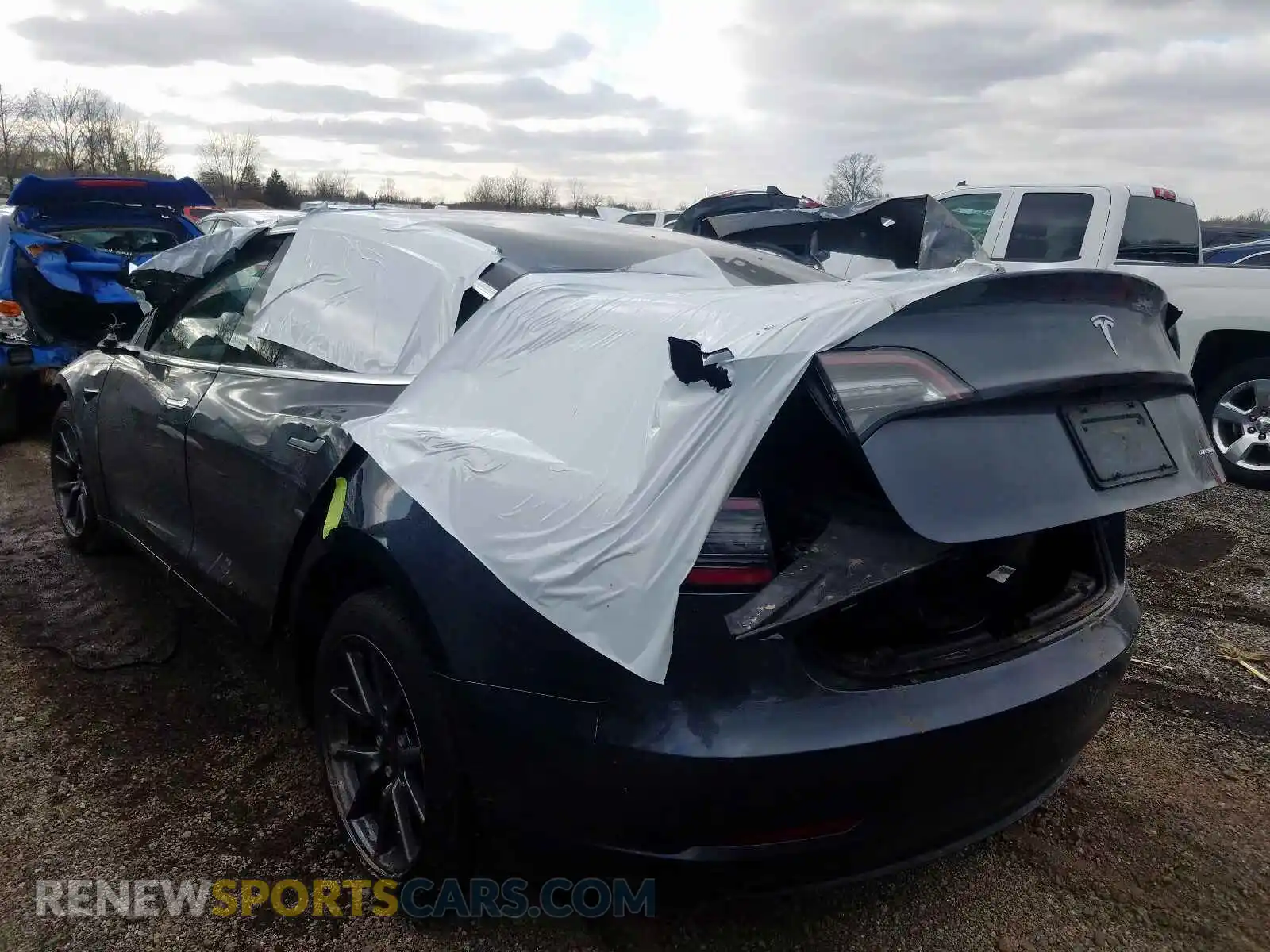 3 Photograph of a damaged car 5YJ3E1EB3KF390840 TESLA MODEL 3 2019
