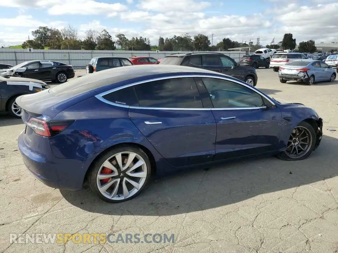 3 Photograph of a damaged car 5YJ3E1EB3KF393592 TESLA MODEL 3 2019